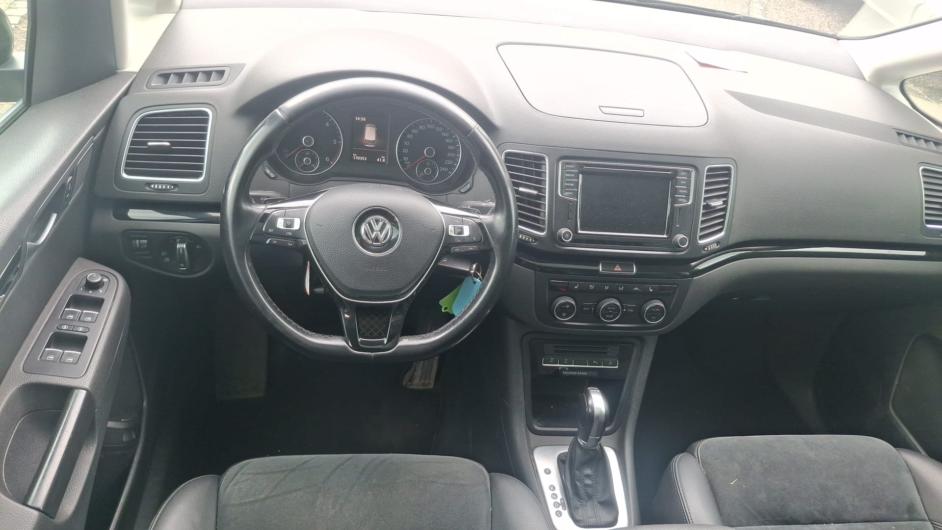 VW Sharan 2.0 TDI BMT Highline DSG-image-7