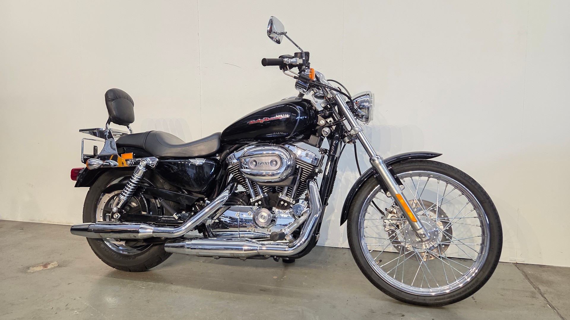 HARLEY-DAVIDSON XL 1200 C Sportster Custom-showroom-element-2