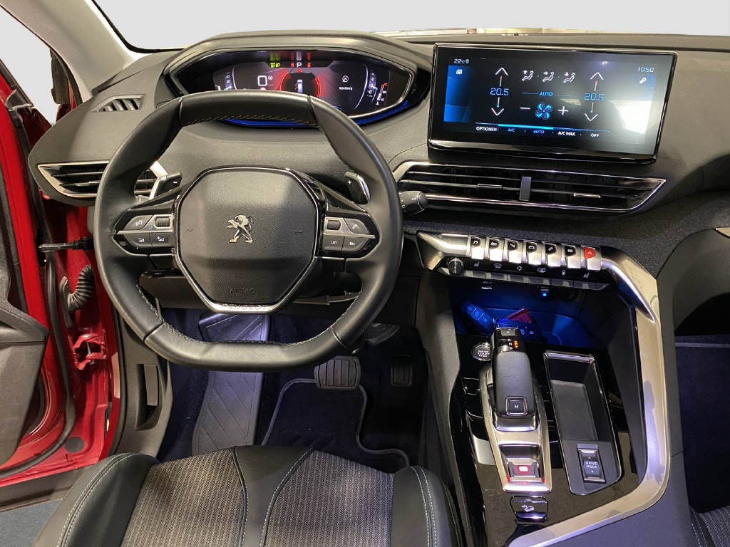PEUGEOT 5008 1.2 PureTech Allure Pack-image-9