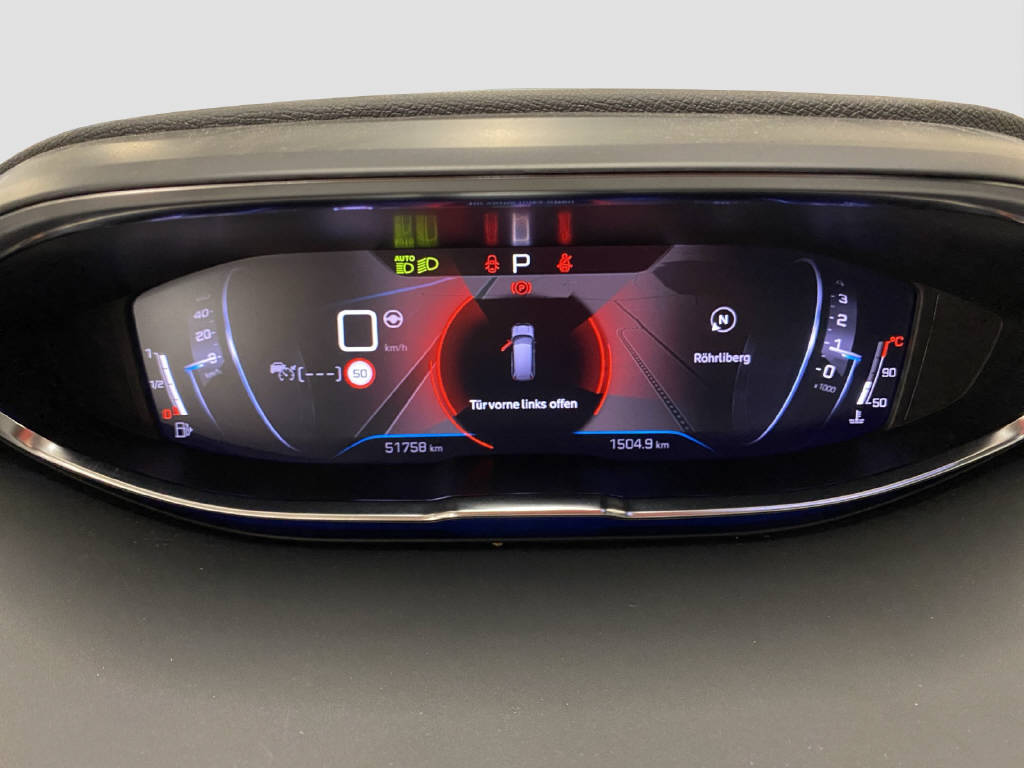 PEUGEOT 5008 1.2 PureTech Allure Pack-image-8