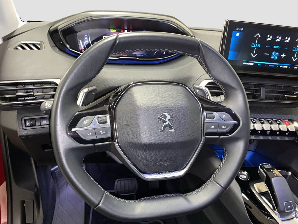 PEUGEOT 5008 1.2 PureTech Allure Pack-image-7
