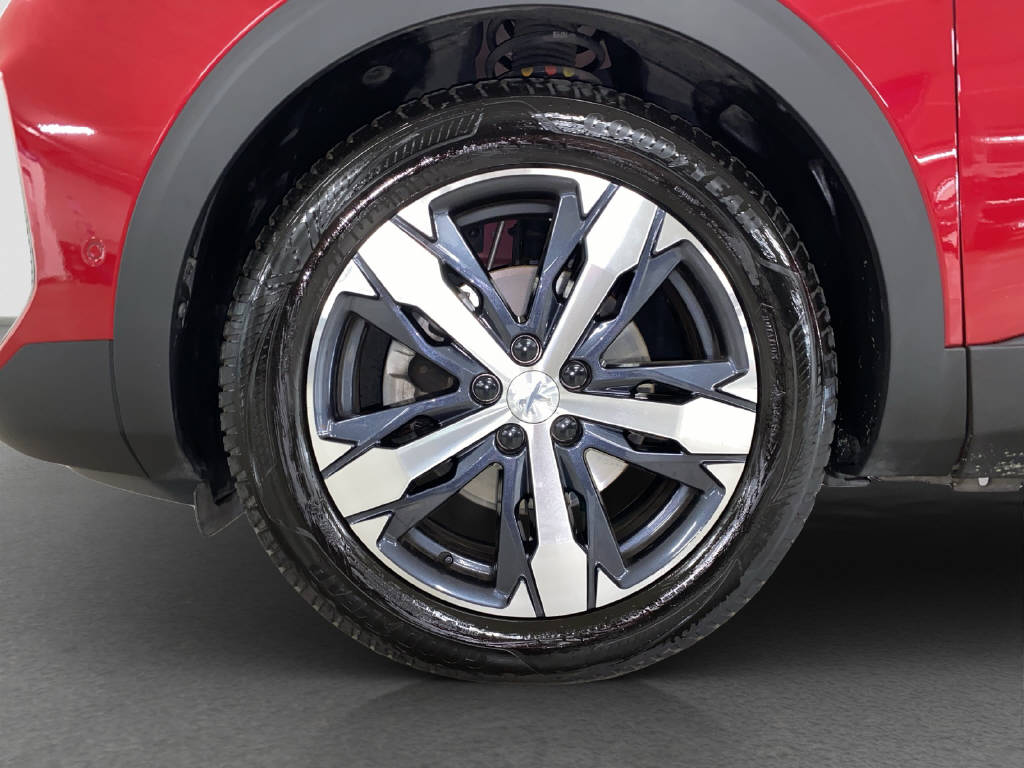 PEUGEOT 5008 1.2 PureTech Allure Pack-image-14