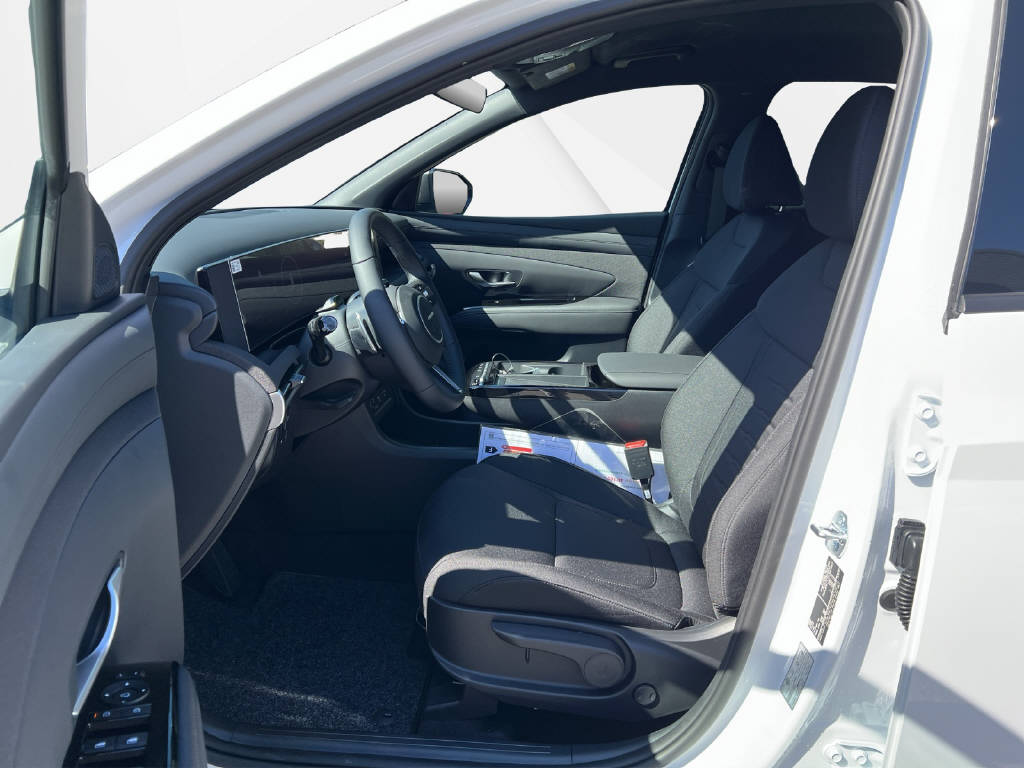 HYUNDAI Tucson 1.6 T-GDi HEV Origo Black Line 4WD-image-4