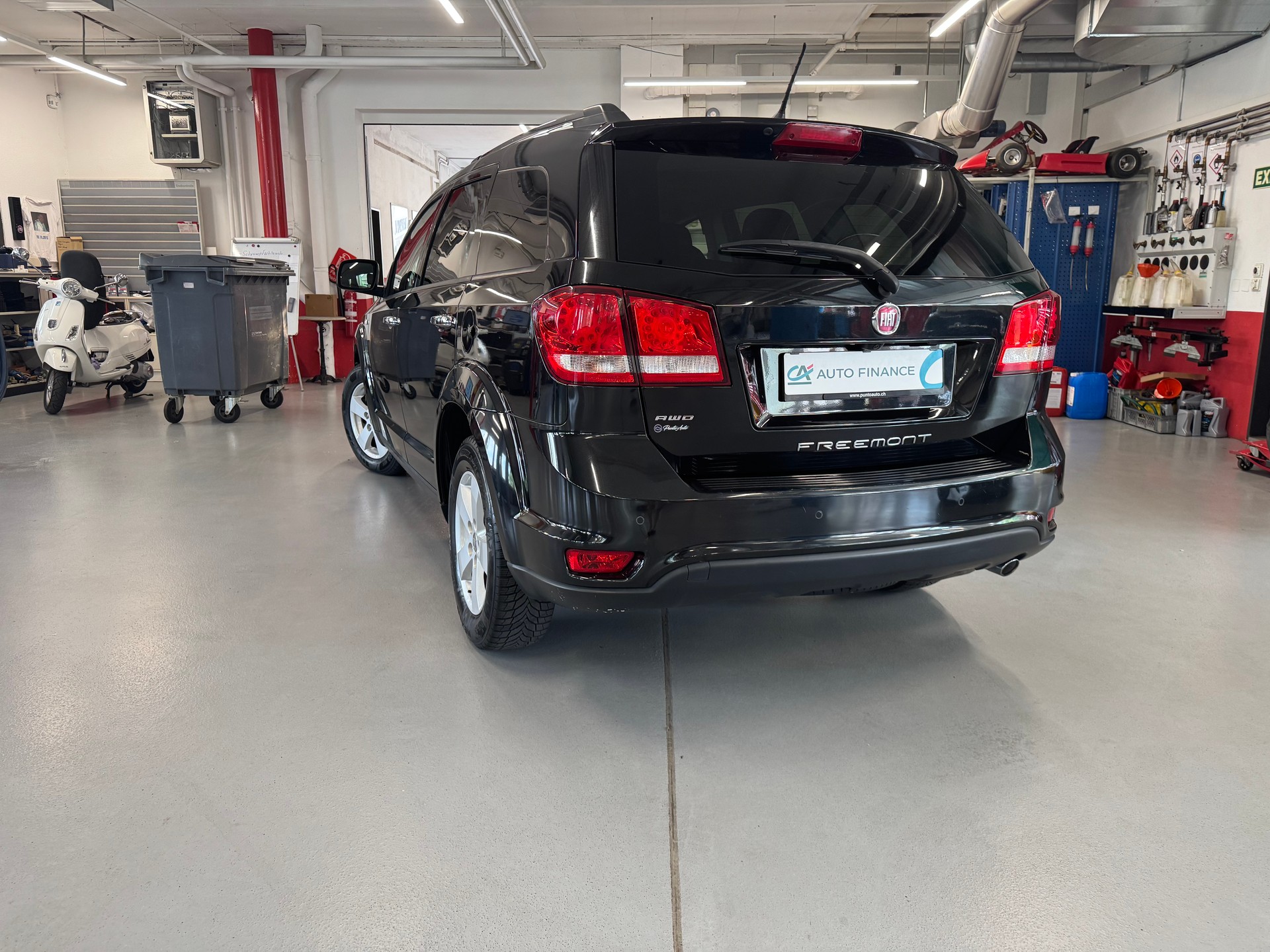 FIAT Freemont 2.0 MJ Lounge AWD Automat-image-4