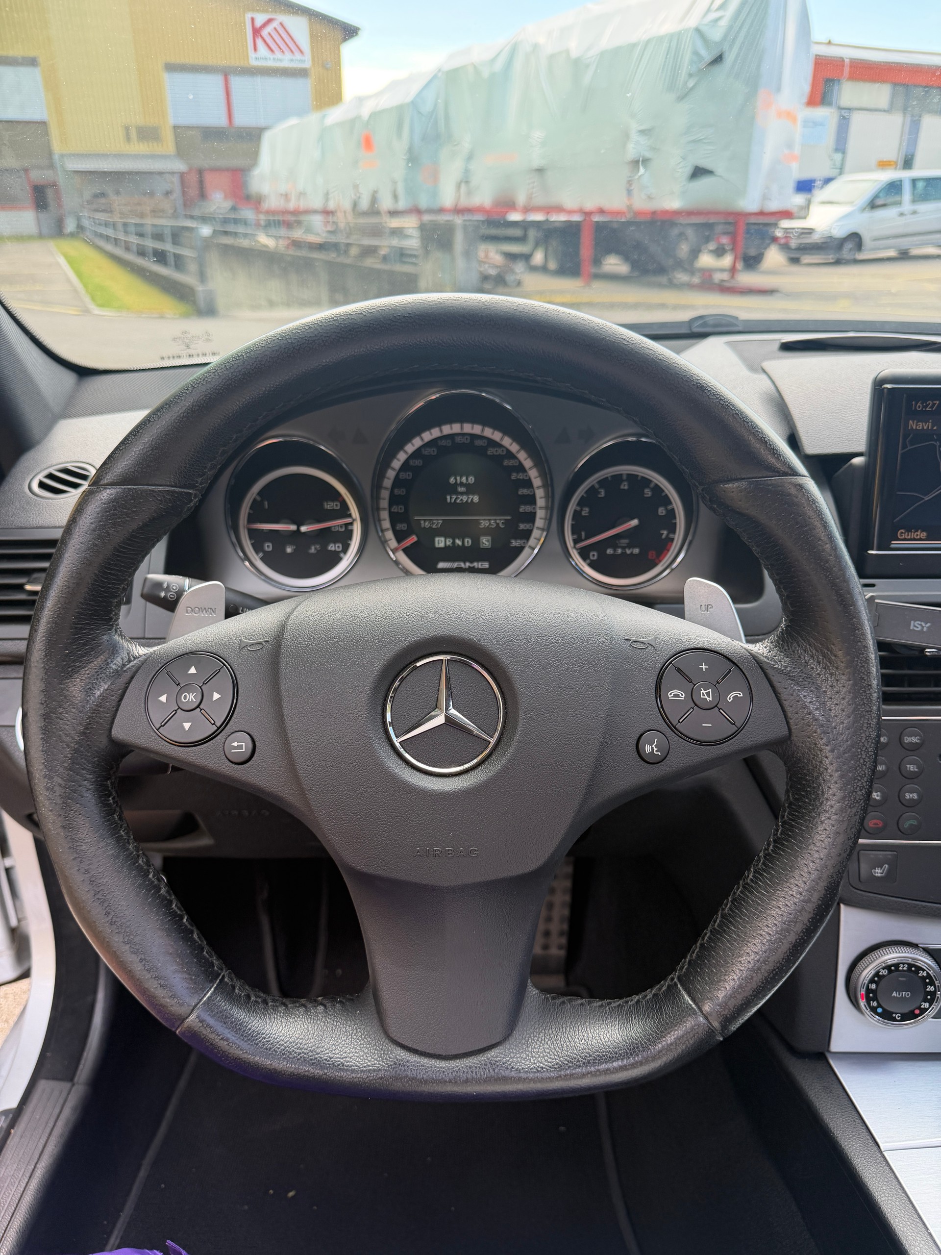 MERCEDES-BENZ C 63 AMG Avantgarde 7G-Tronic-image-12