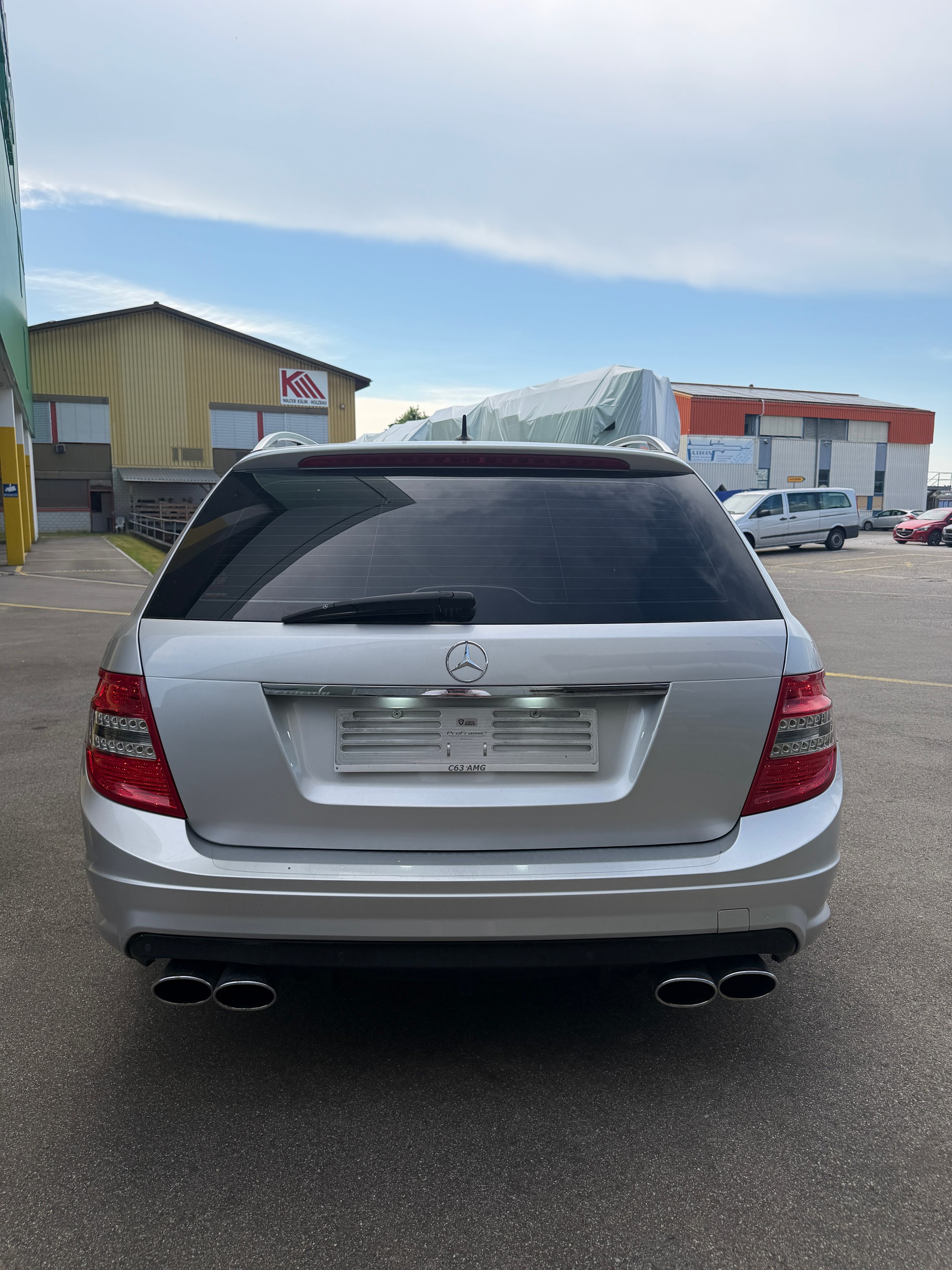 MERCEDES-BENZ C 63 AMG Avantgarde 7G-Tronic-image-5