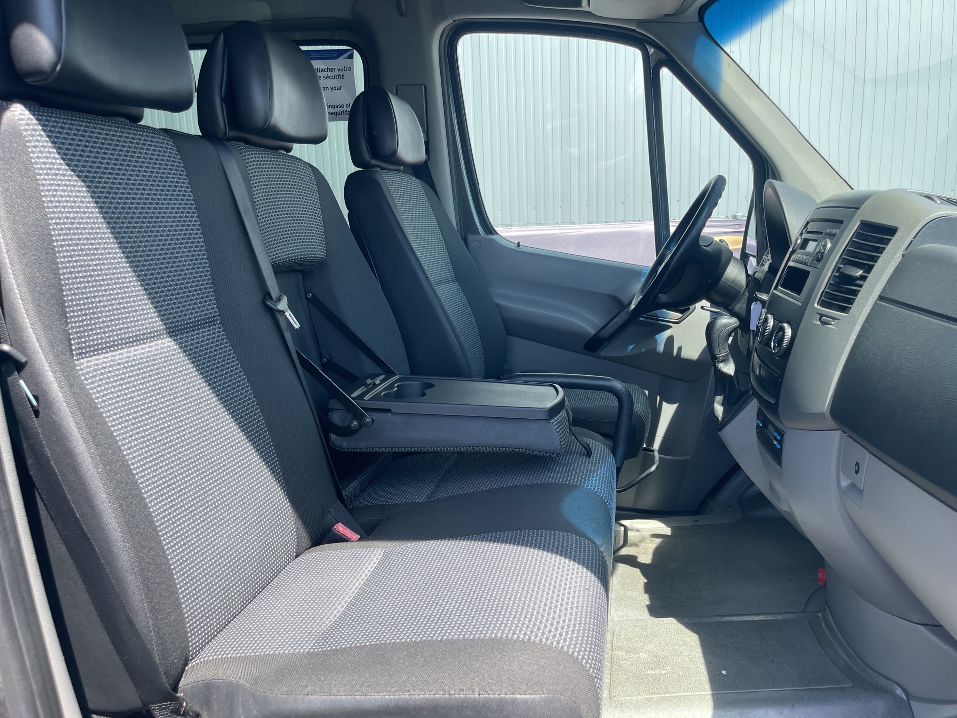 MERCEDES-BENZ Sprinter 315 CDI Standard 12 Plätzer-image-26