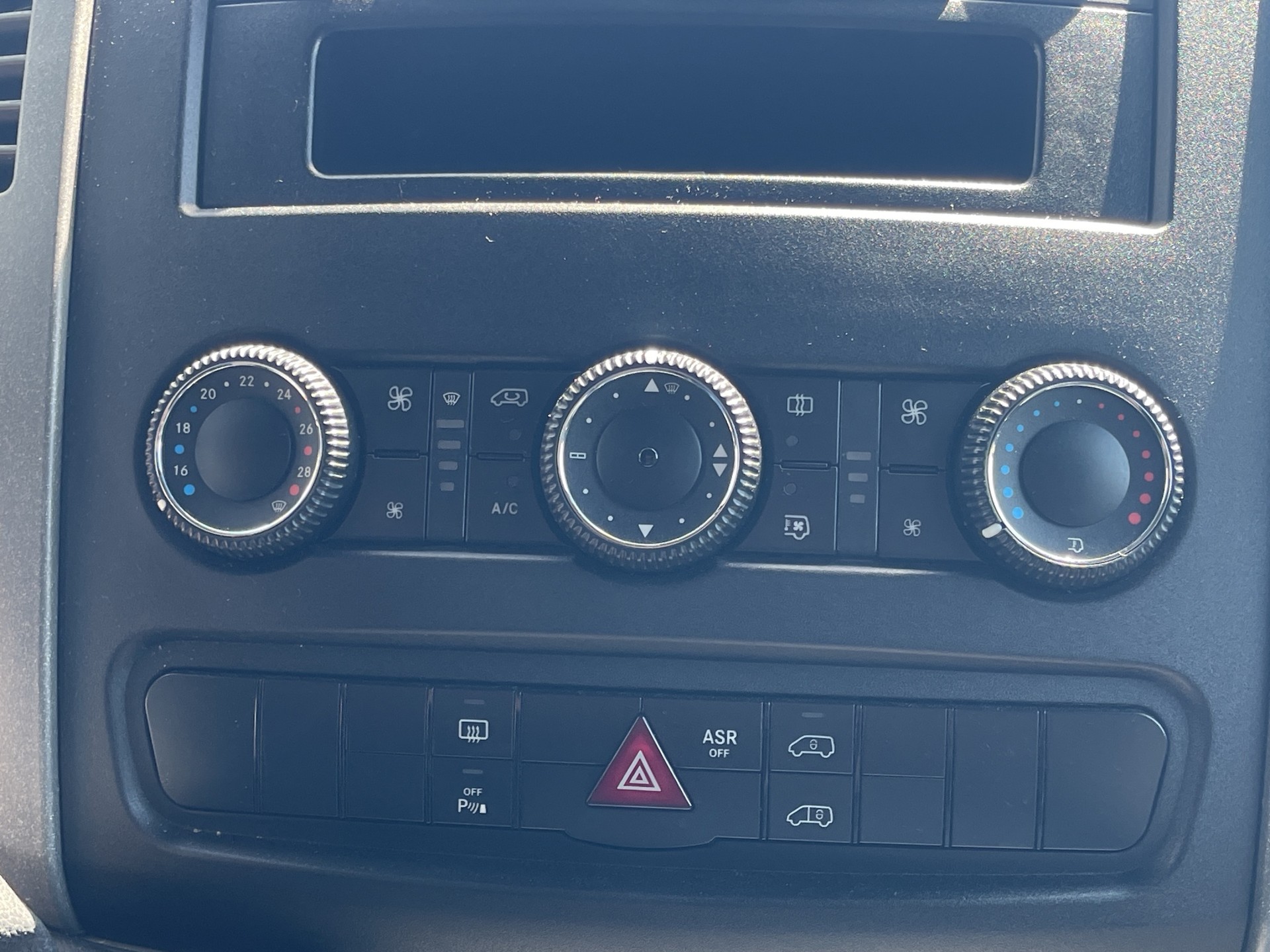 MERCEDES-BENZ Sprinter 315 CDI Standard 12 Plätzer-image-30