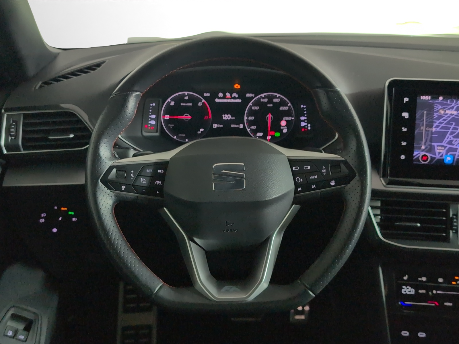 SEAT Tarraco 1.4 e-HYBRID DSG FR-image-11