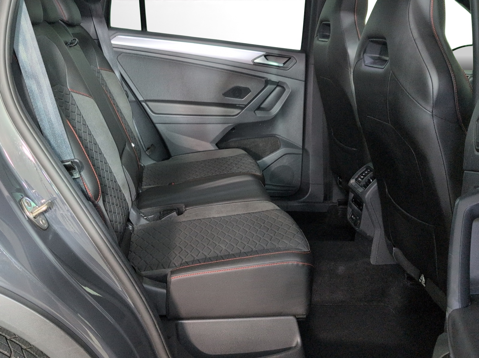 SEAT Tarraco 1.4 e-HYBRID DSG FR-image-8
