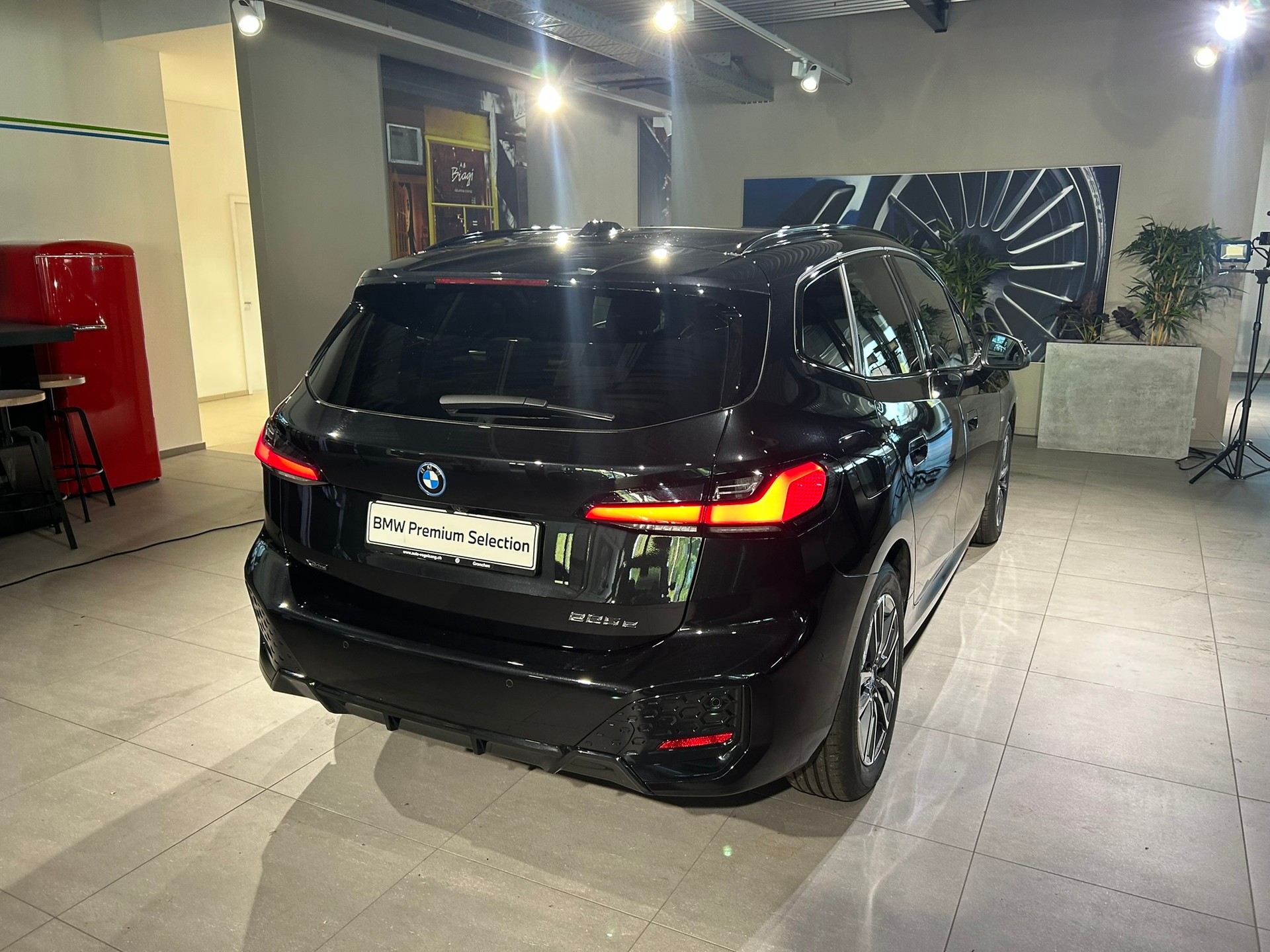BMW 225e xDrive Active Tourer M Sport-image-9