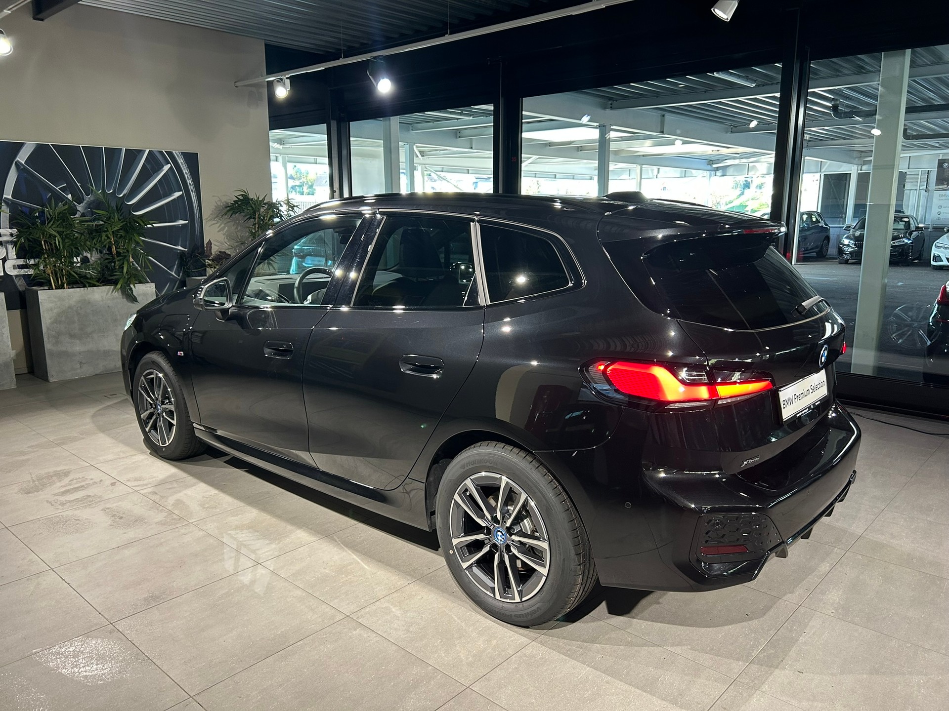 BMW 225e xDrive Active Tourer M Sport-image-5