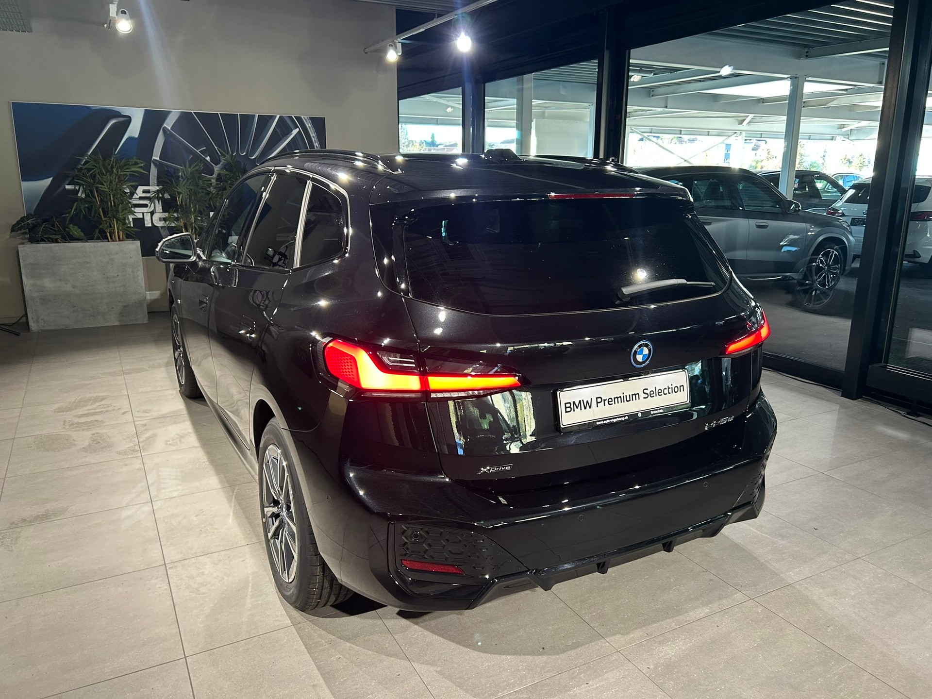 BMW 225e xDrive Active Tourer M Sport-image-7