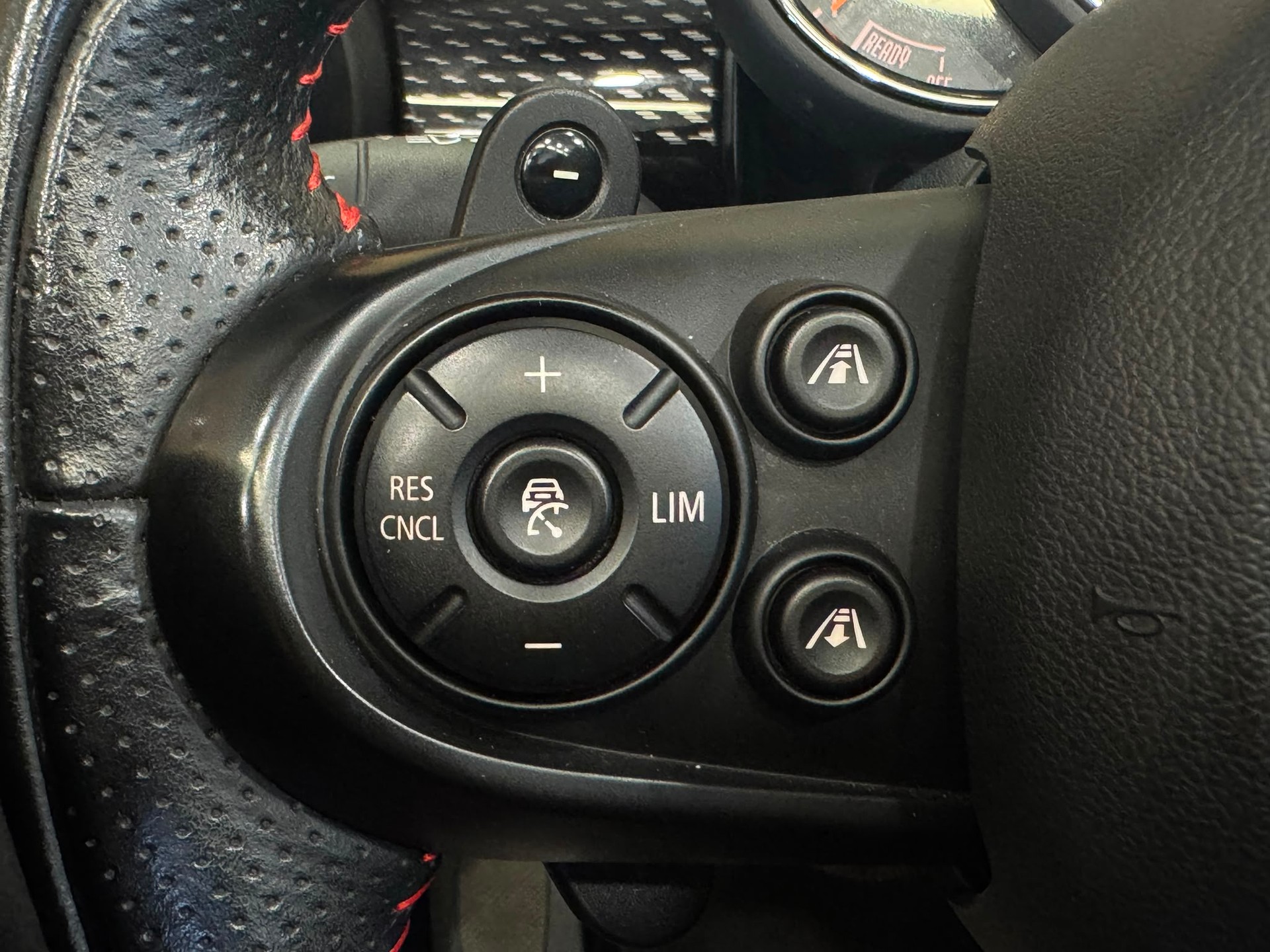 MINI Cooper S Cabriolet DKG-image-14