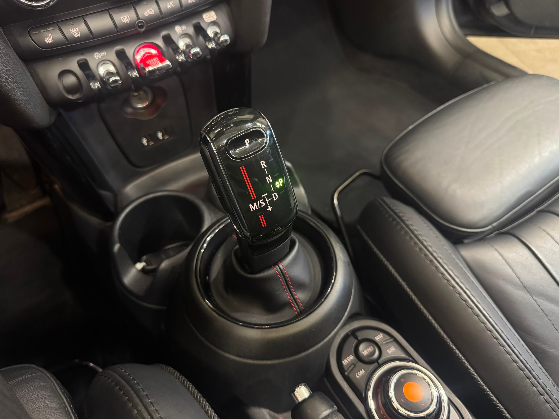 MINI Cooper S Cabriolet DKG-image-15
