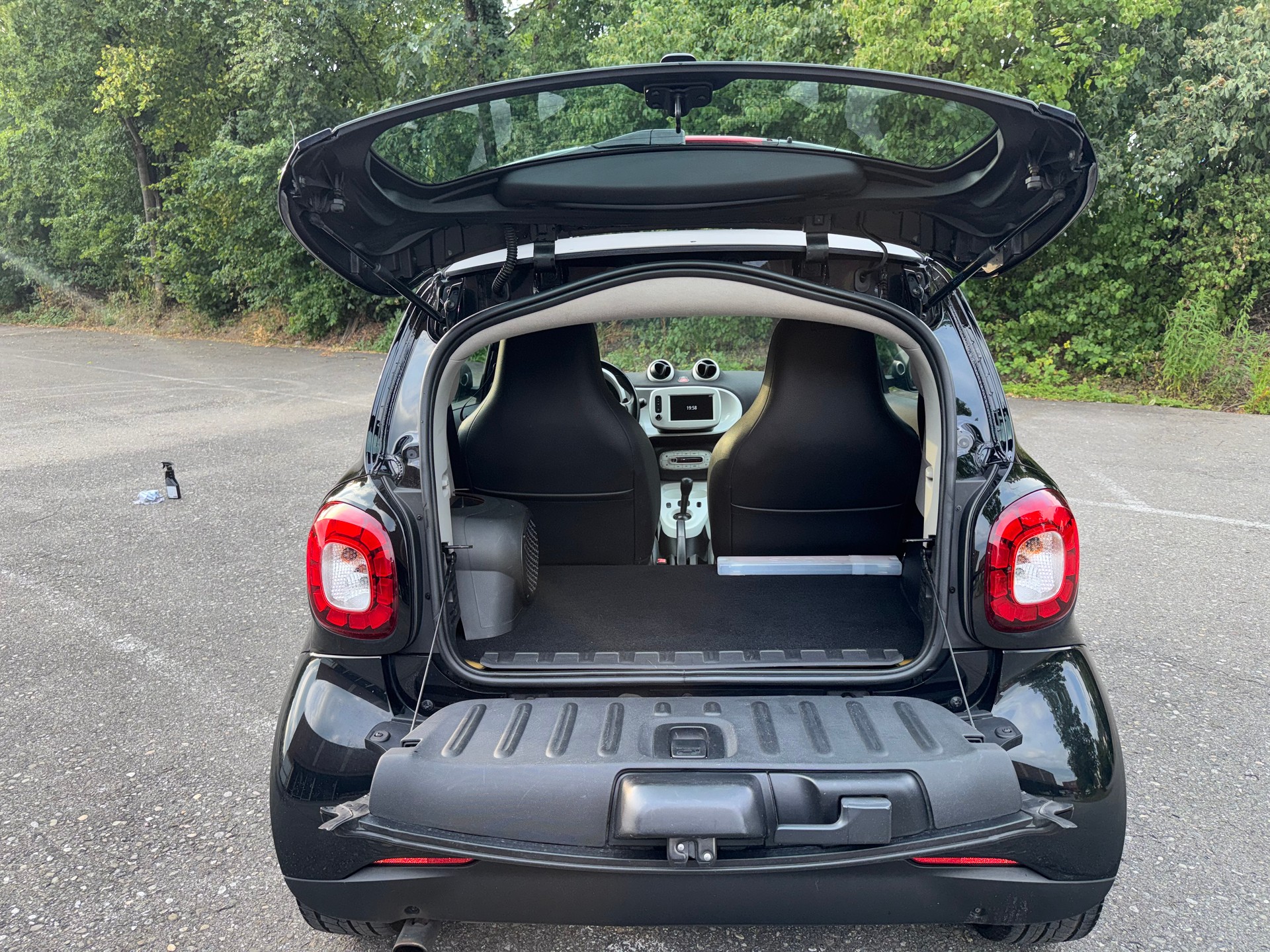 SMART fortwo-image-8