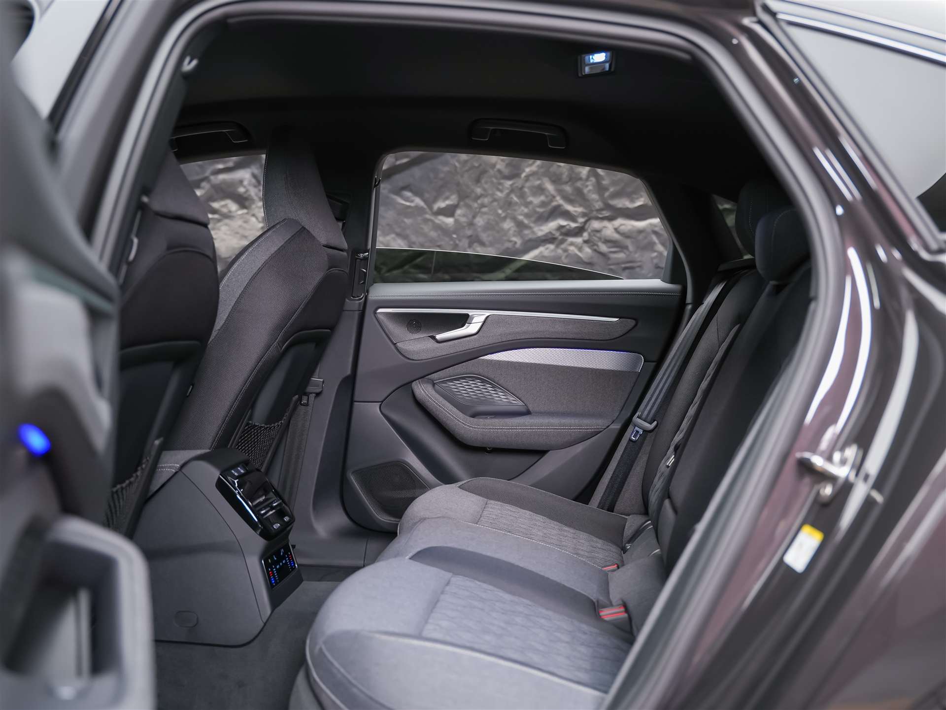 AUDI A6 Limousine S-Line TDI quattro S tronic *EDITION ONE*Werksgarantie*360° Kamera*Abstandsregler*-image-12