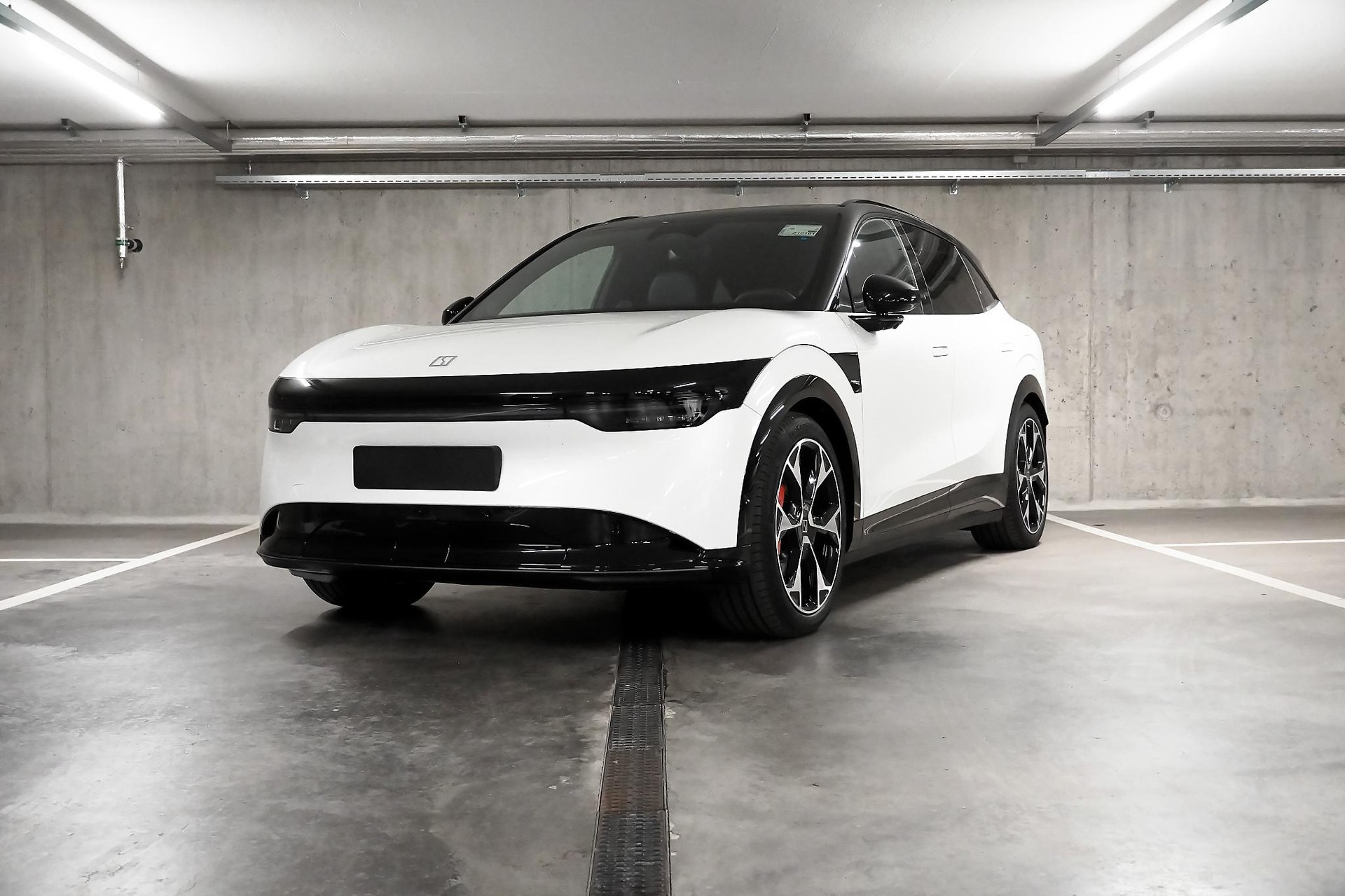 ZEEKR 7X Privilege AWD-image-0