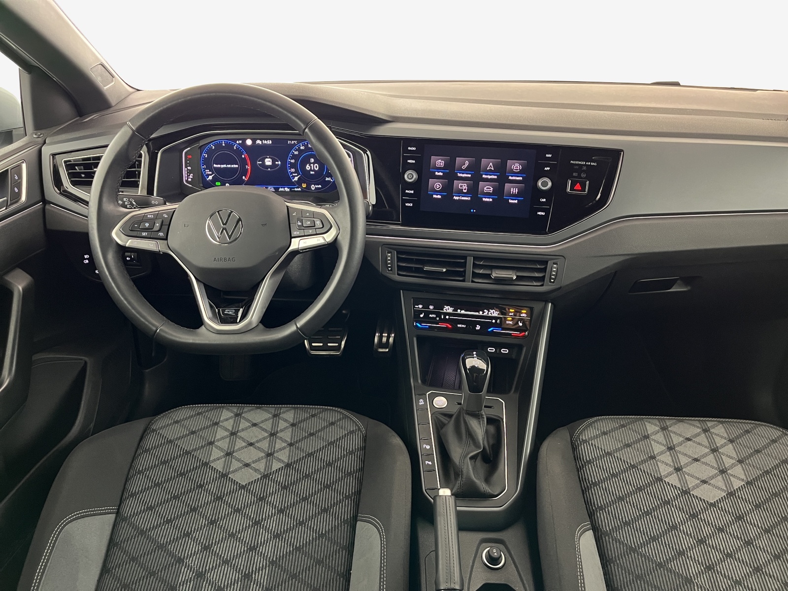 VW Polo 1.0 TSI R-Line DSG-image-8