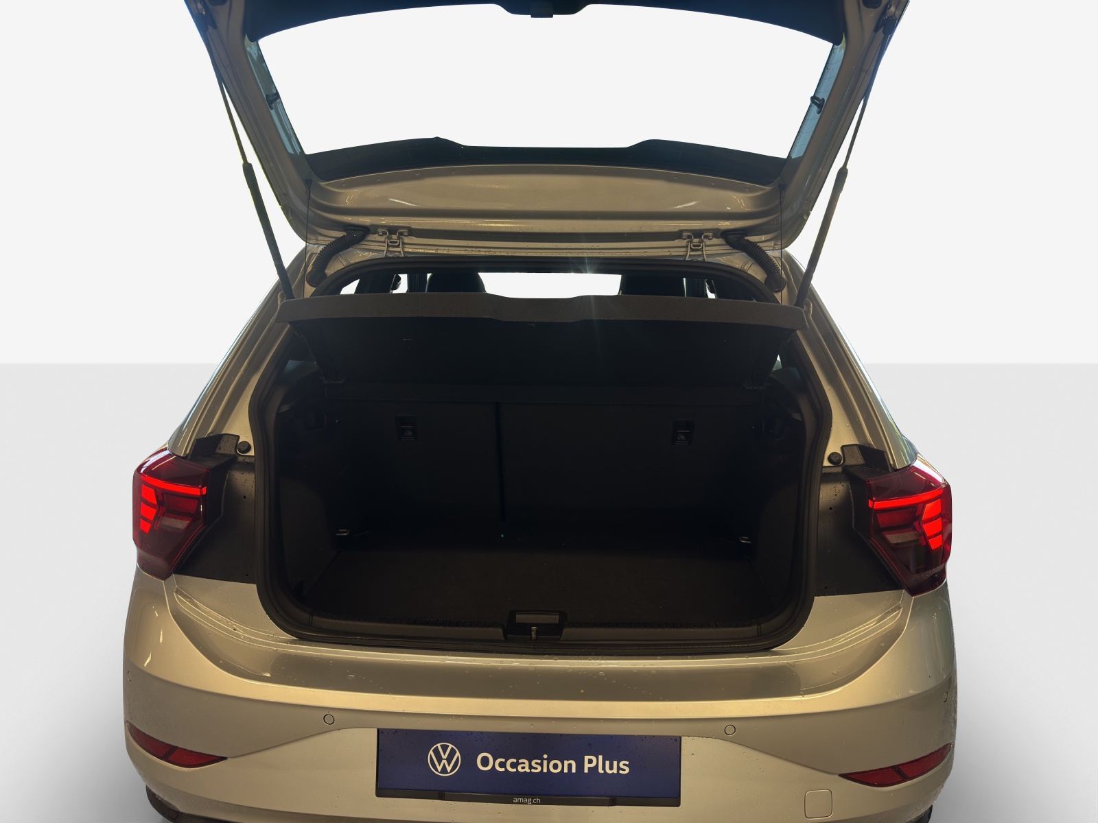 VW Polo 1.0 TSI R-Line DSG-image-11