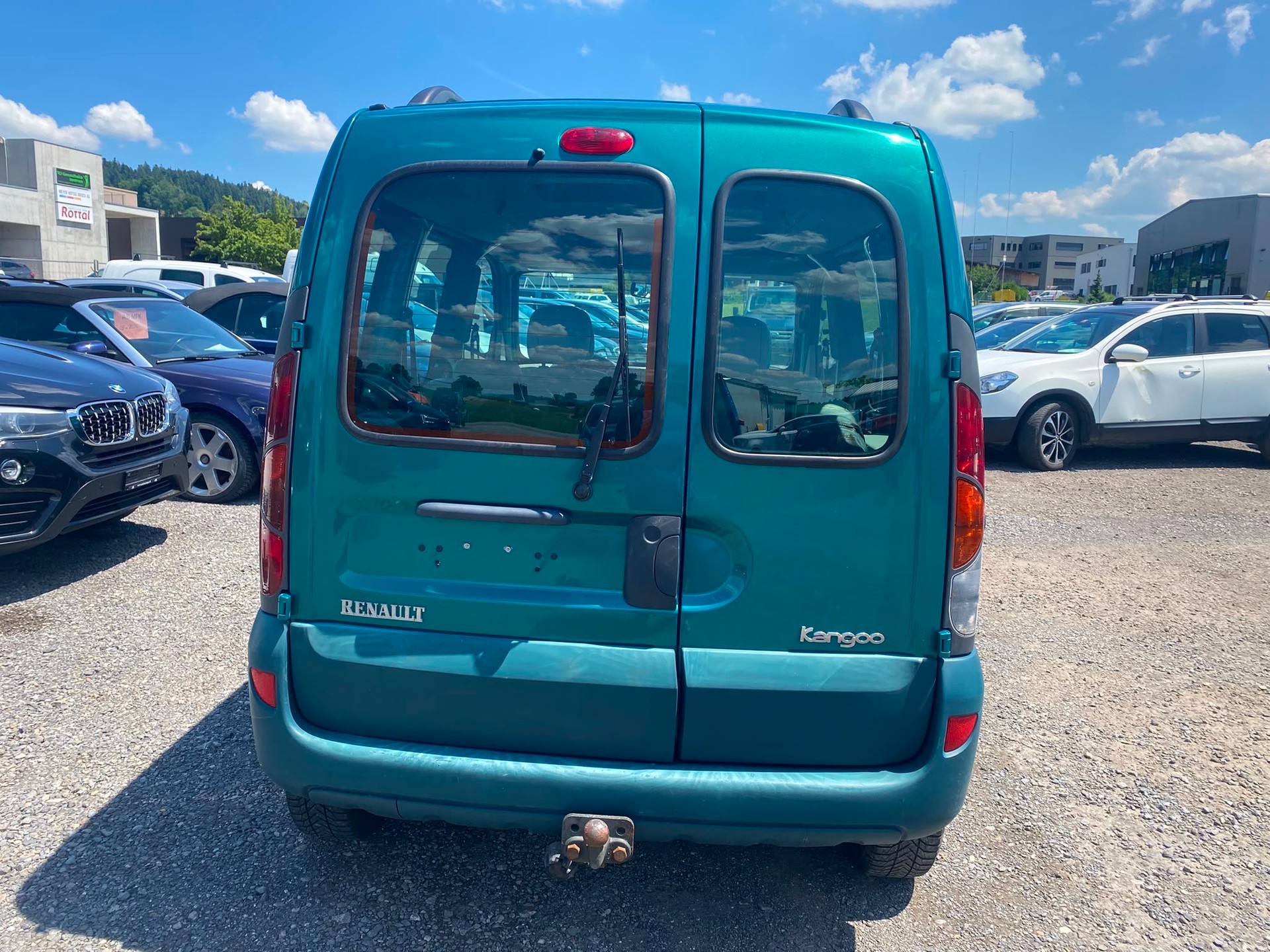RENAULT Kangoo 1.6 16V Privilège Suisse 4x4-image-4