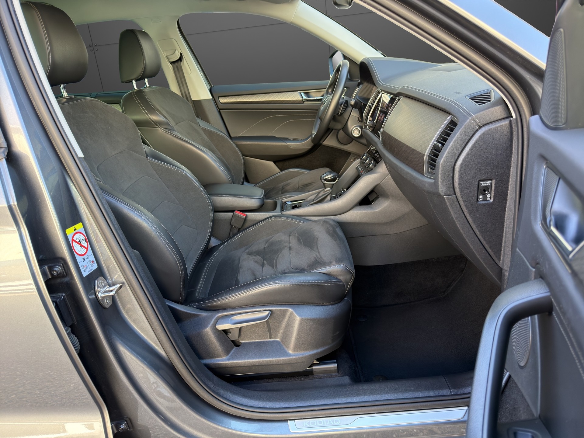 SKODA Kodiaq 2.0 TDI CR Clever 4x4 DSG-image-14