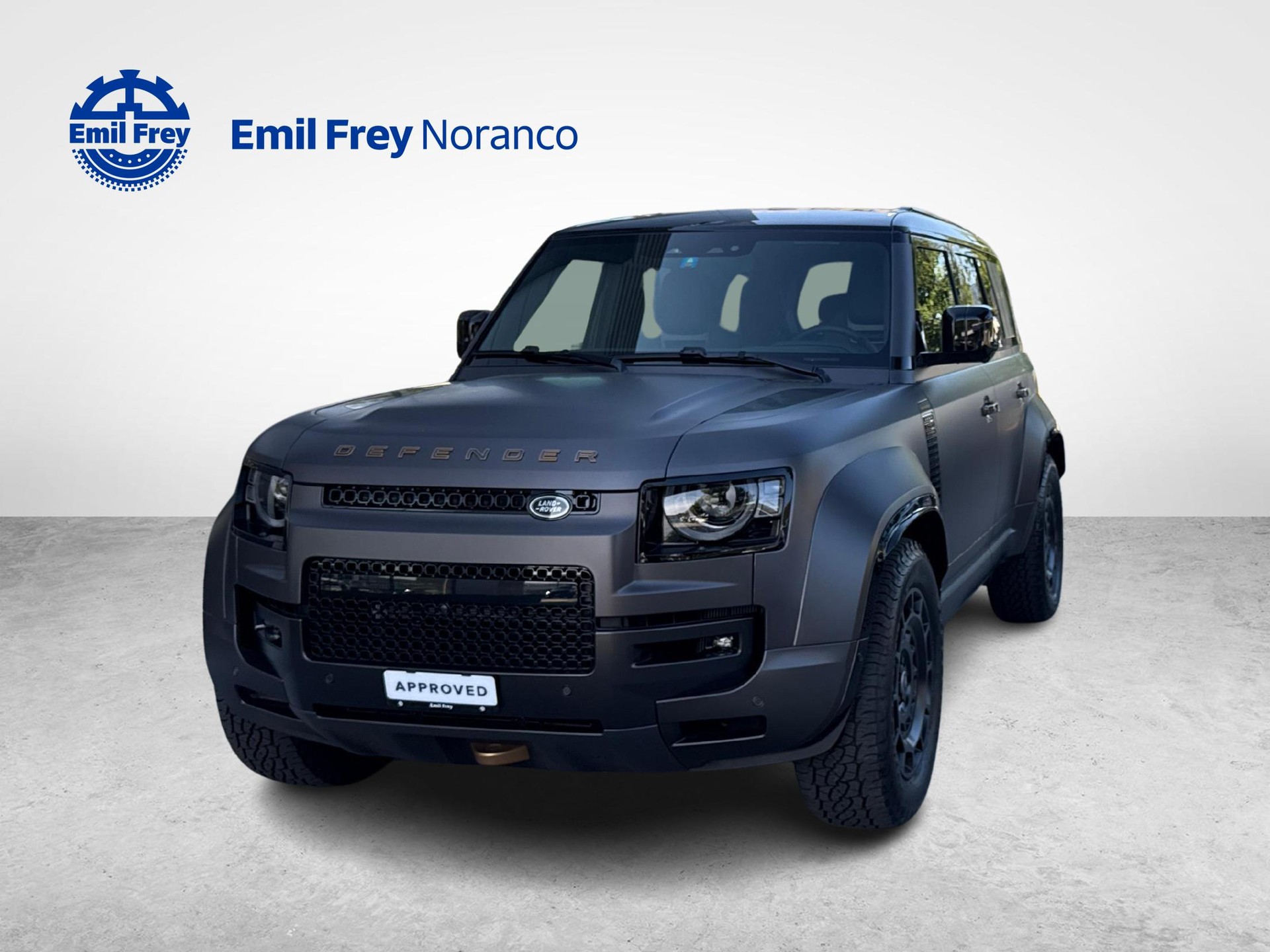 LAND ROVER Defender 110 4.4 V8 Octa + Gancio traino elettrico