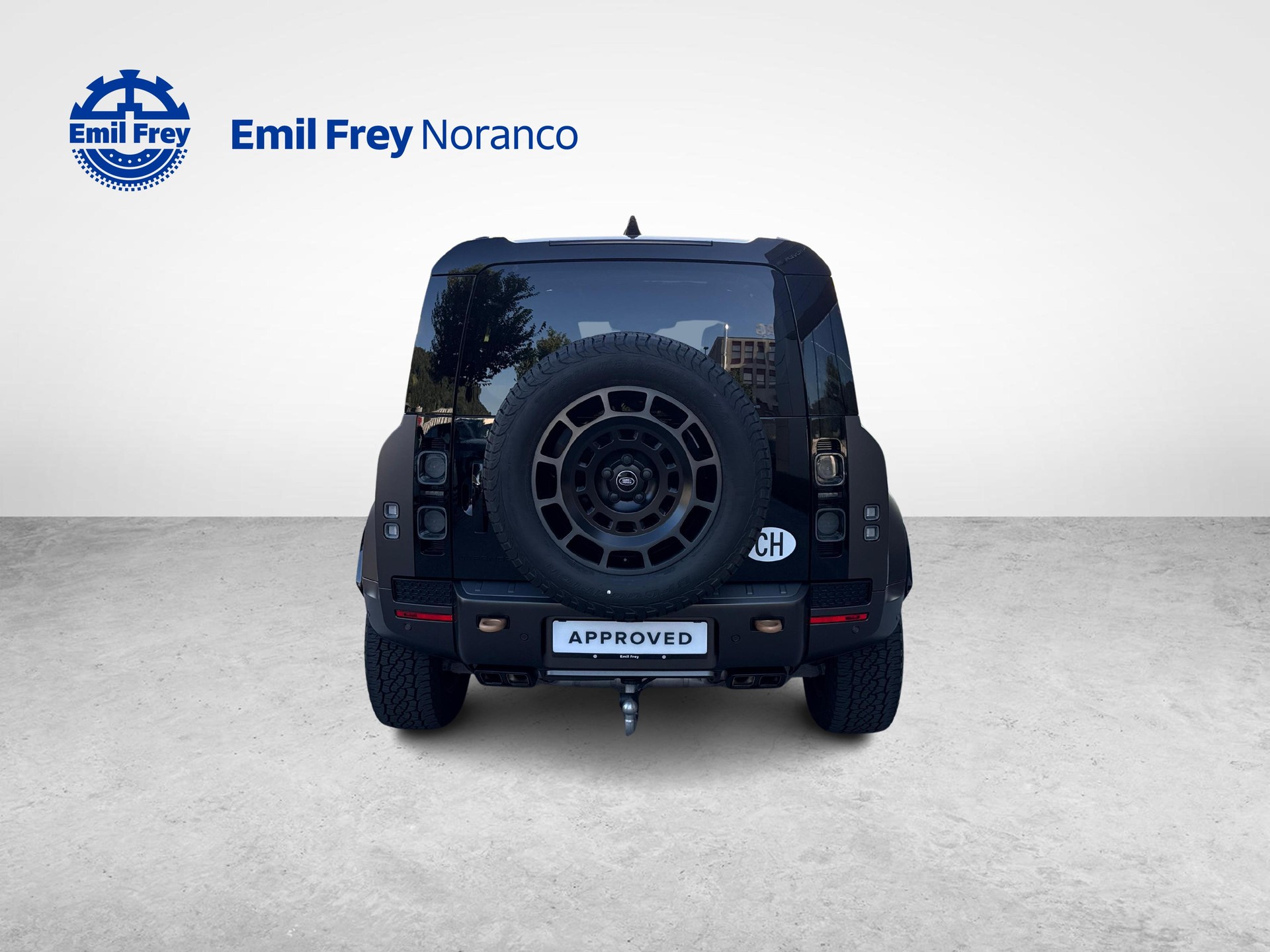 LAND ROVER Defender 110 4.4 V8 Octa + Gancio traino elettrico-showroom-element-3