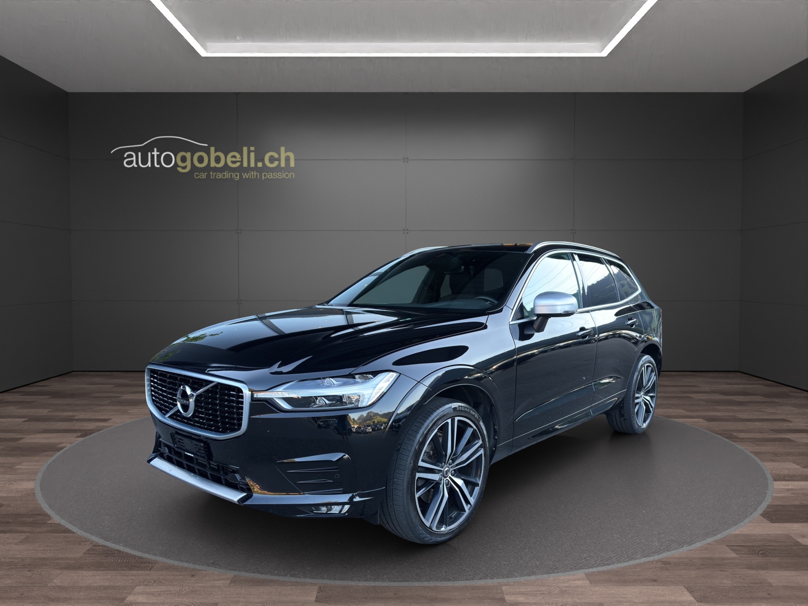 VOLVO XC60 T5 AWD R-Design Geartronic-image-0