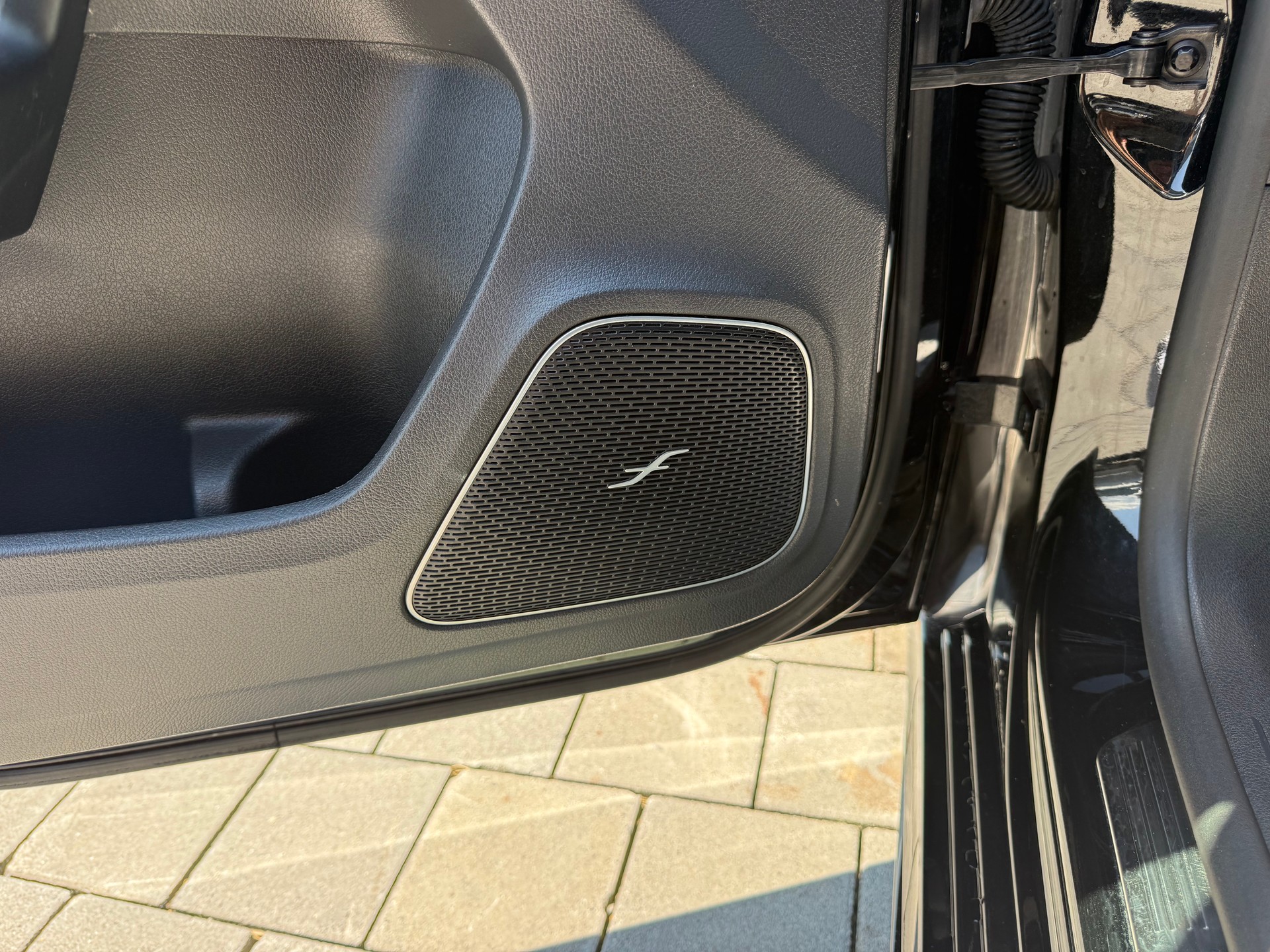 MERCEDES-BENZ A 250 AMG Line 7G-DCT-image-13