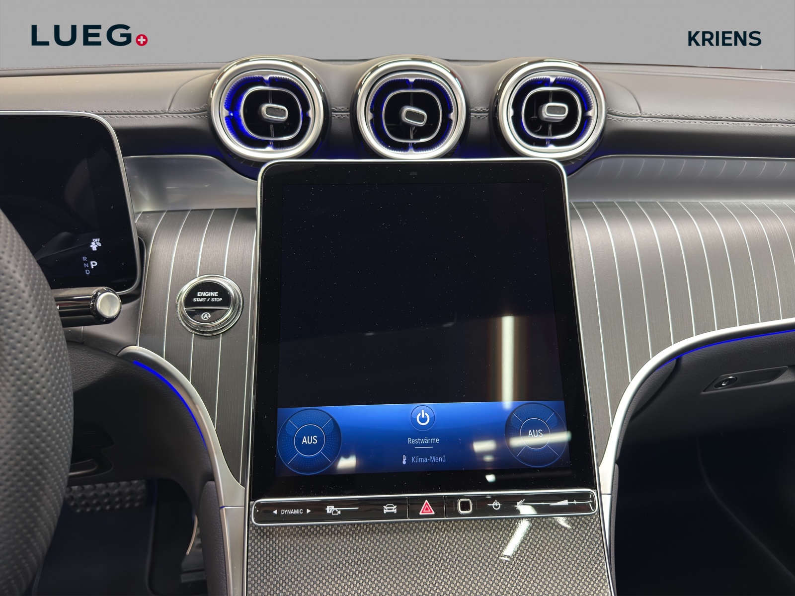 MERCEDES-BENZ GLC 300 4M - AMG / 360 Grad Kamera / Soundsystem / Panorama-Dach-image-11