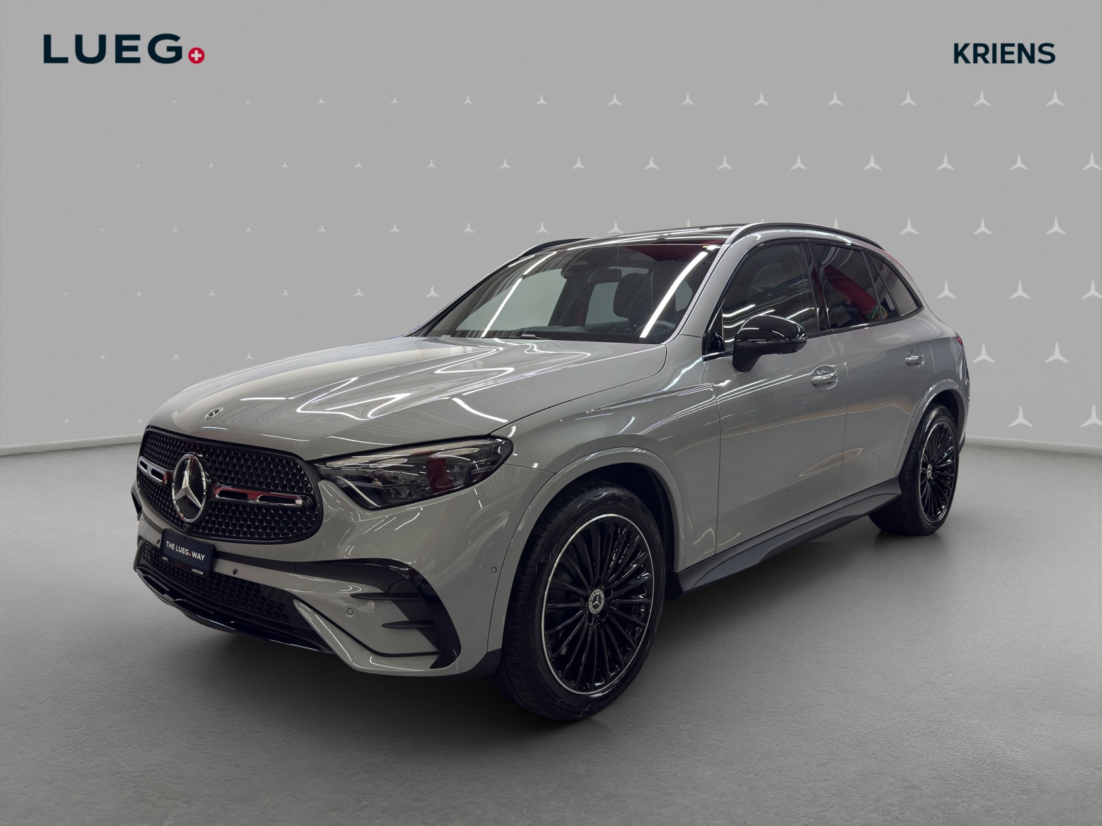 MERCEDES-BENZ GLC 300 4M - AMG / 360 Grad Kamera / Soundsystem / Panorama-Dach-image-0
