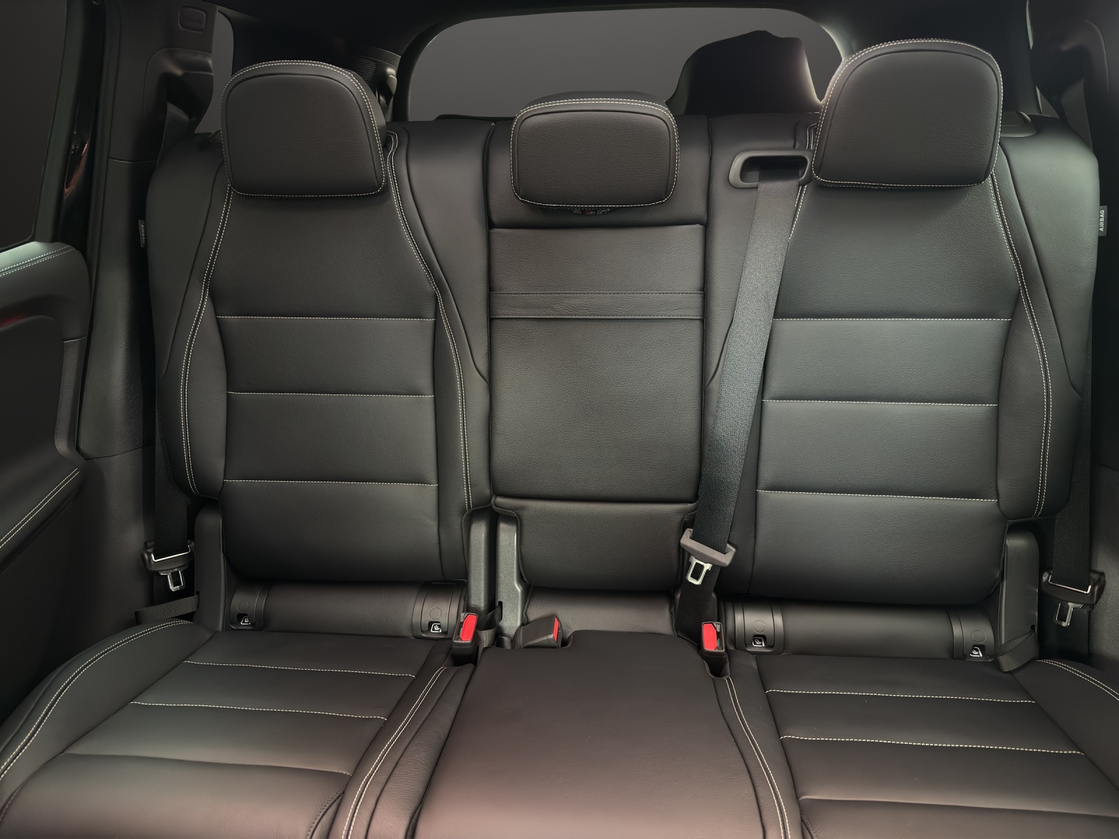 MERCEDES-BENZ GLB 220 4Matic 8G-Tronic-image-13