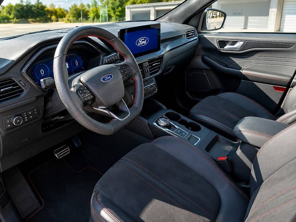 FORD KUGA-image-4