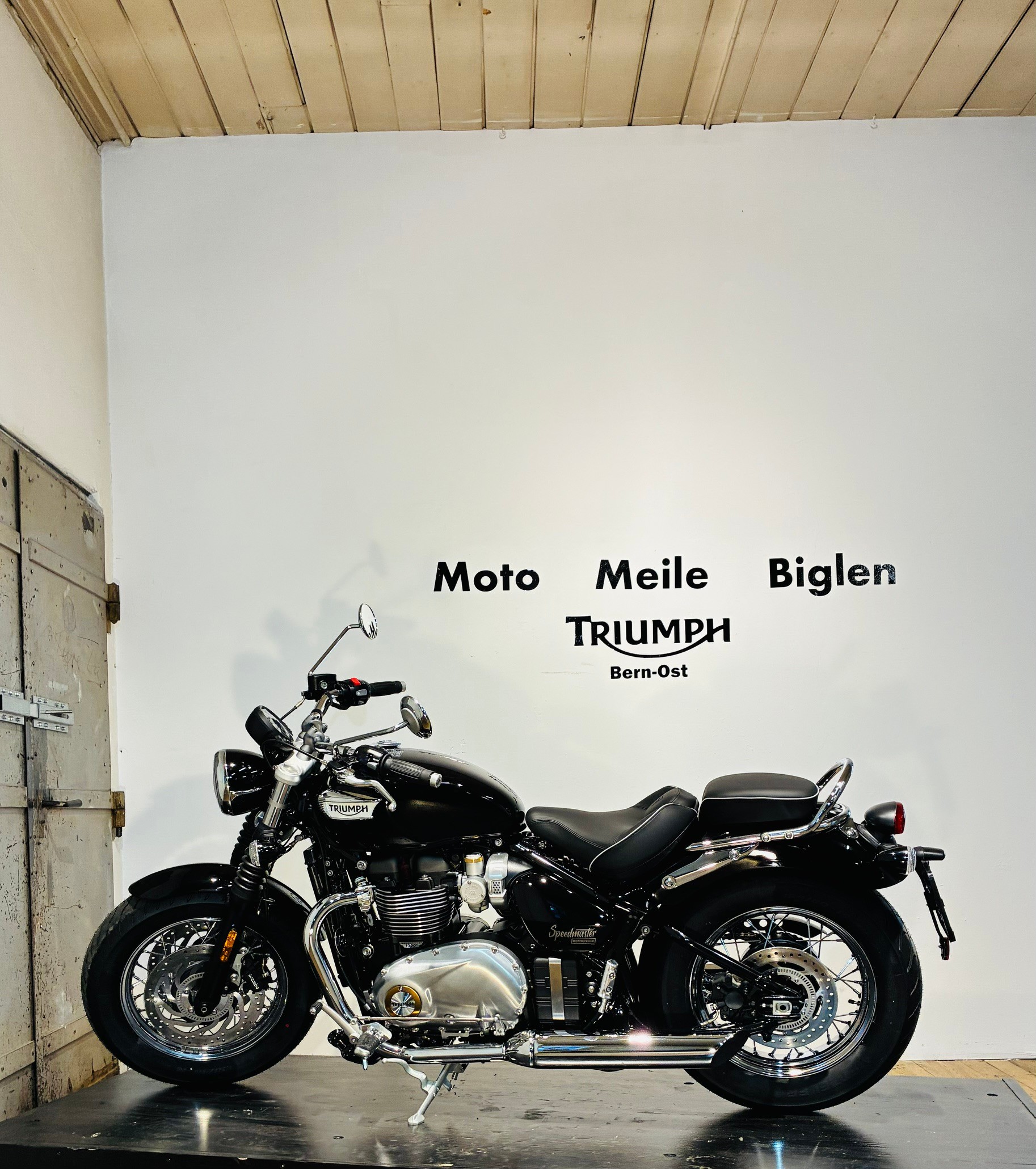 TRIUMPH Speedmaster-showroom-element-1
