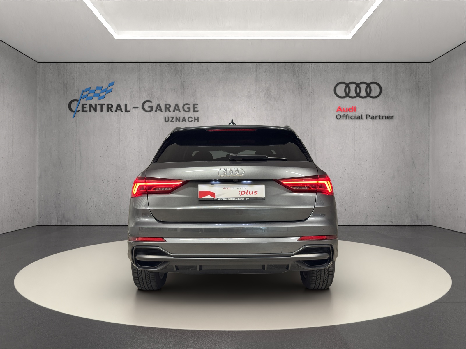 AUDI Q3 35 TFSI S line Attraction S-tronic-image-3