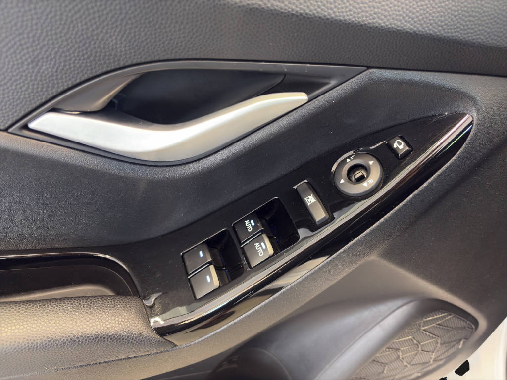 HYUNDAI ix20 1.6 Amplia-image-2