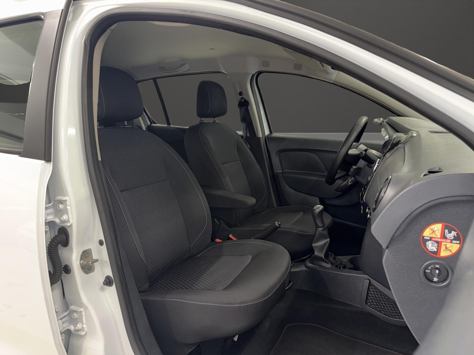 DACIA Sandero 1.0 Essential-image-7