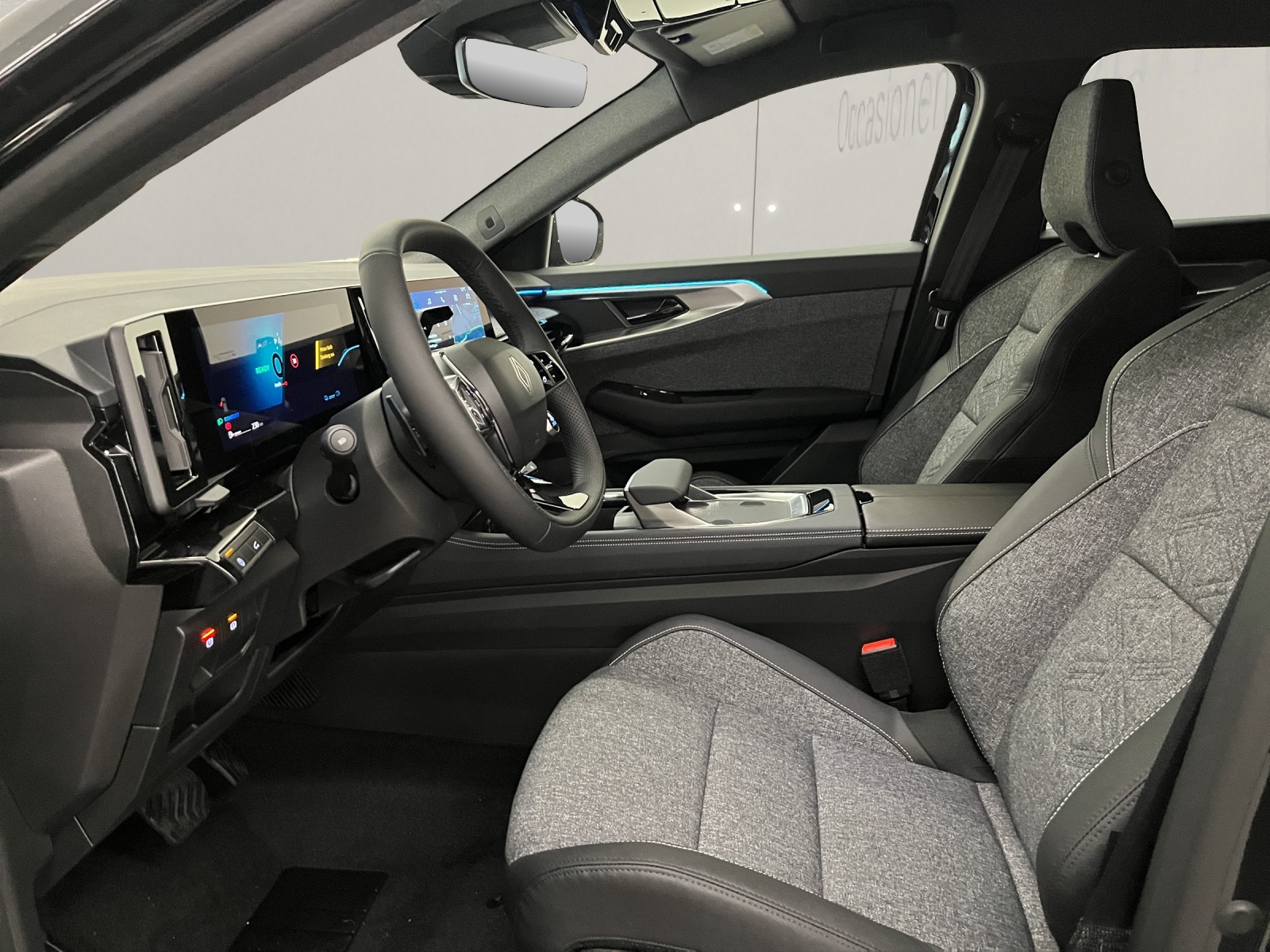RENAULT Espace 1.2 E-Tech techno DEMO-image-4