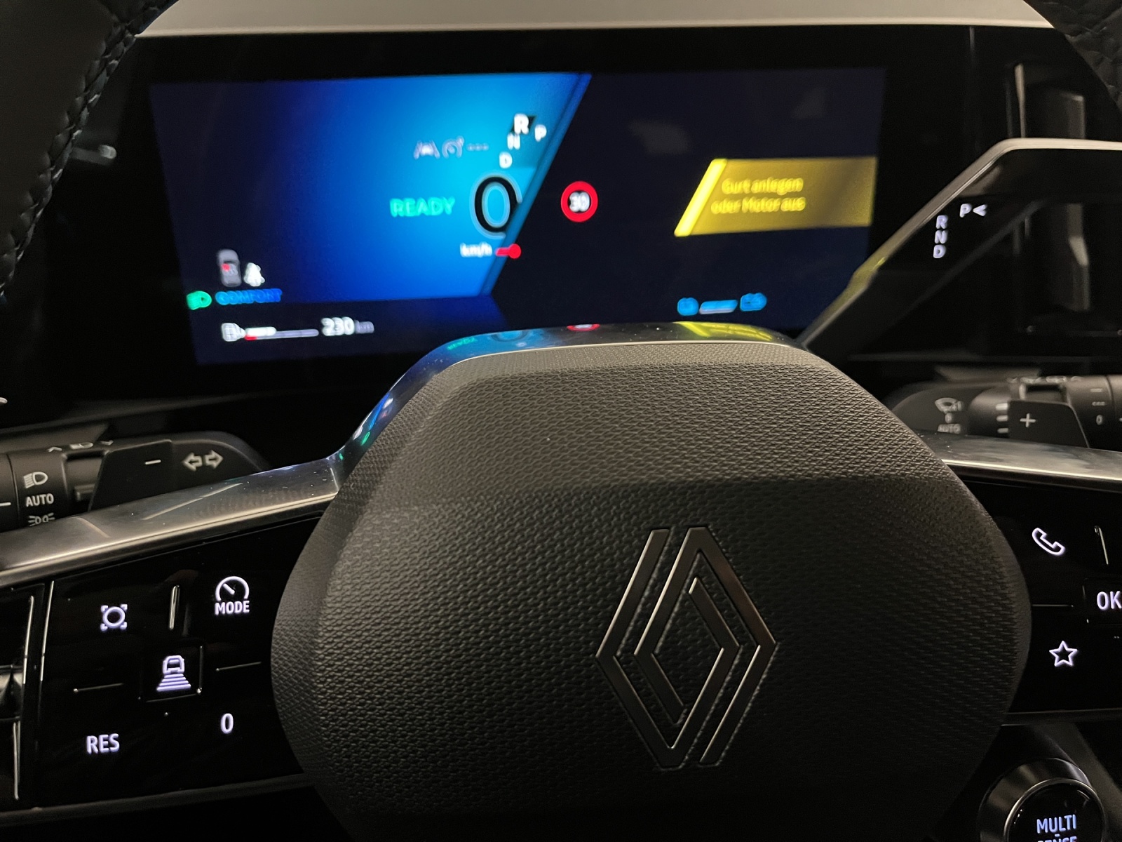 RENAULT Espace 1.2 E-Tech techno DEMO-image-10