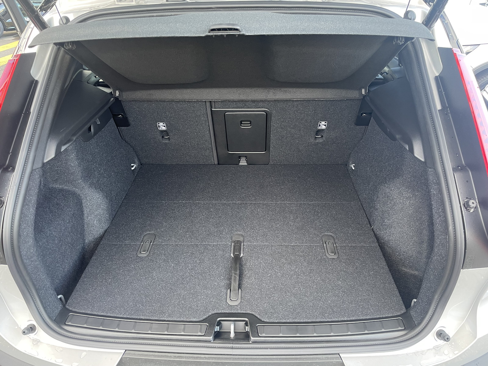 VOLVO EX40 Extended Ultra-image-14