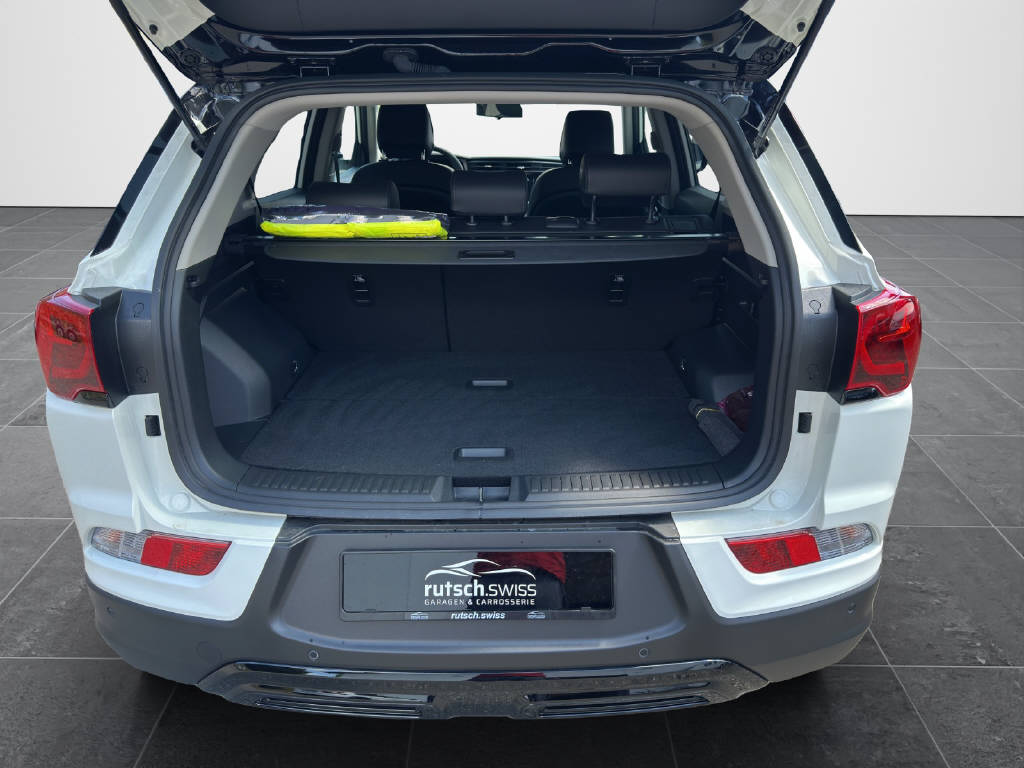 KGM-SsangYong Korando 1.5 T-Gdi Blackline 4x4-image-5