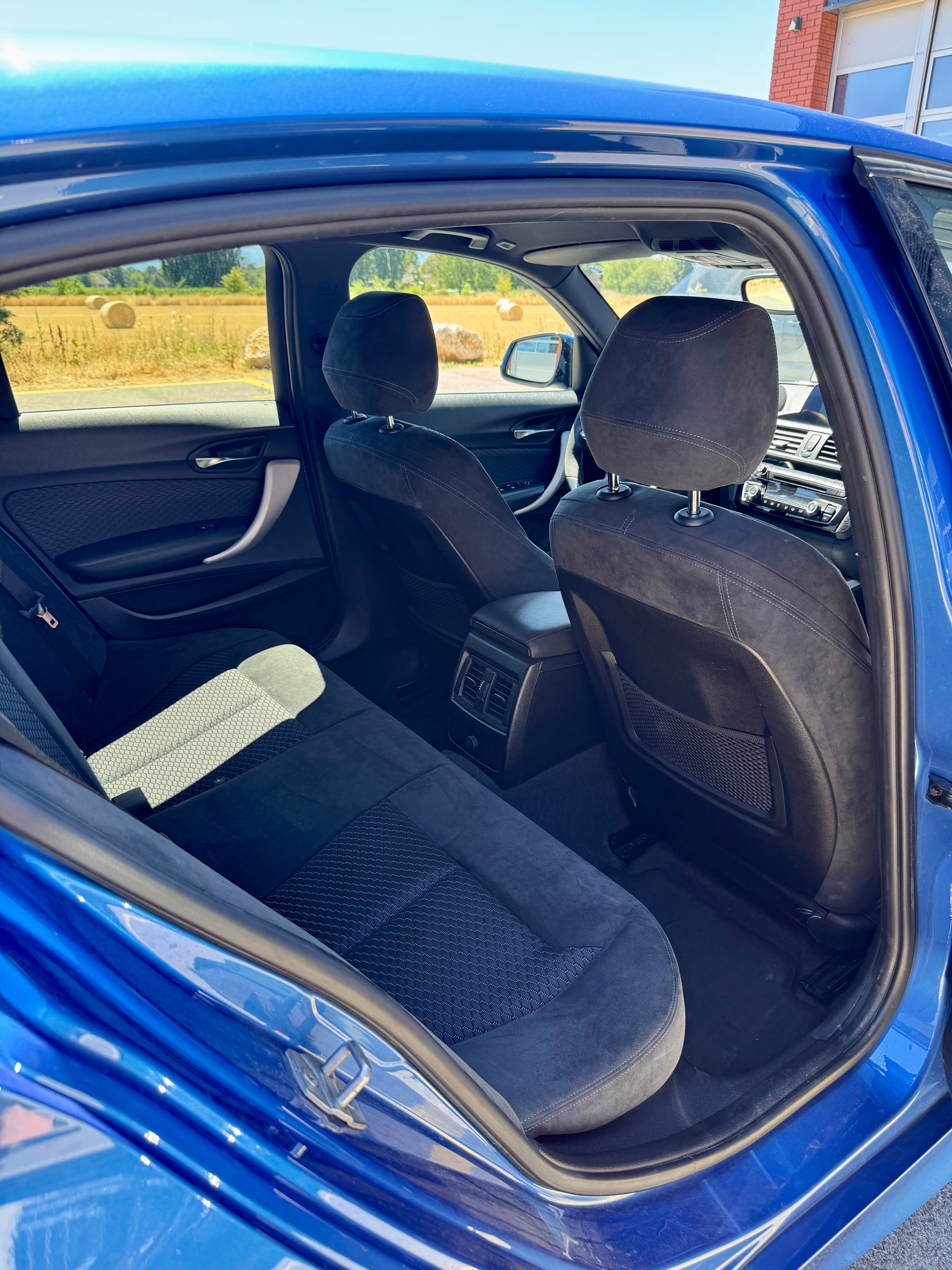 BMW 125i-image-4