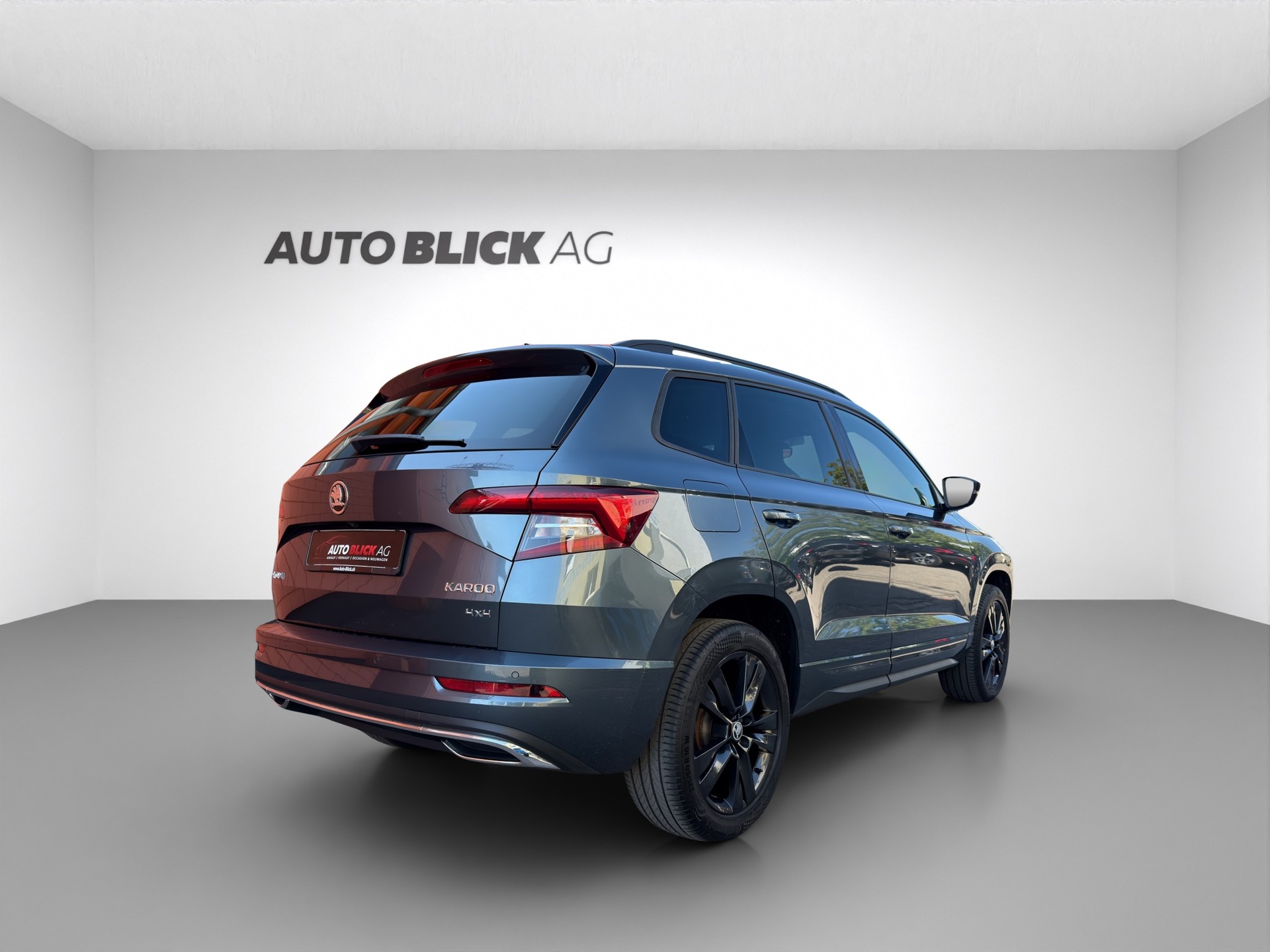 SKODA Karoq 2.0 TSI SportLine 4x4 DSG-image-5