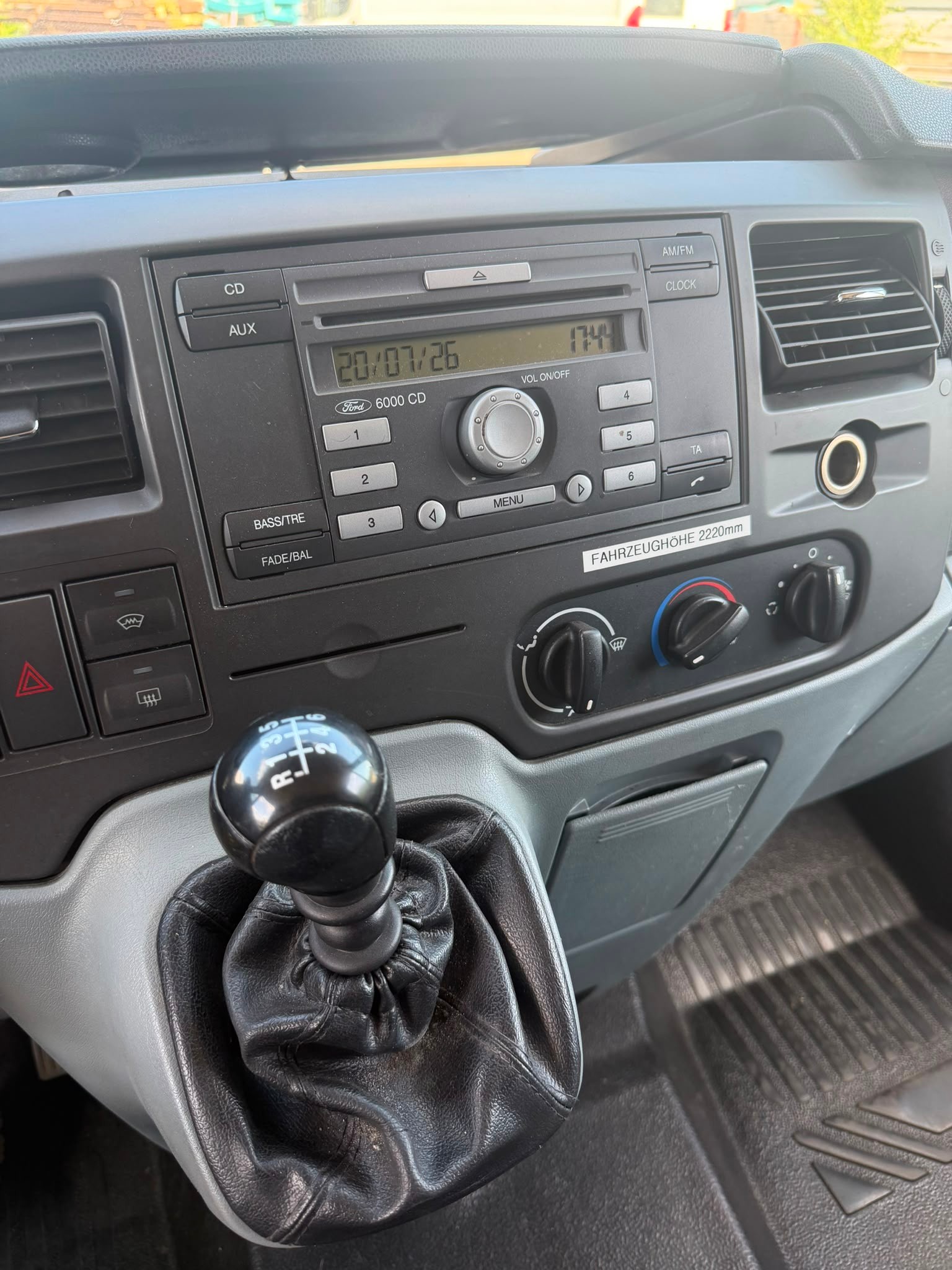 FORD Transit Van 280S TDCi-image-7
