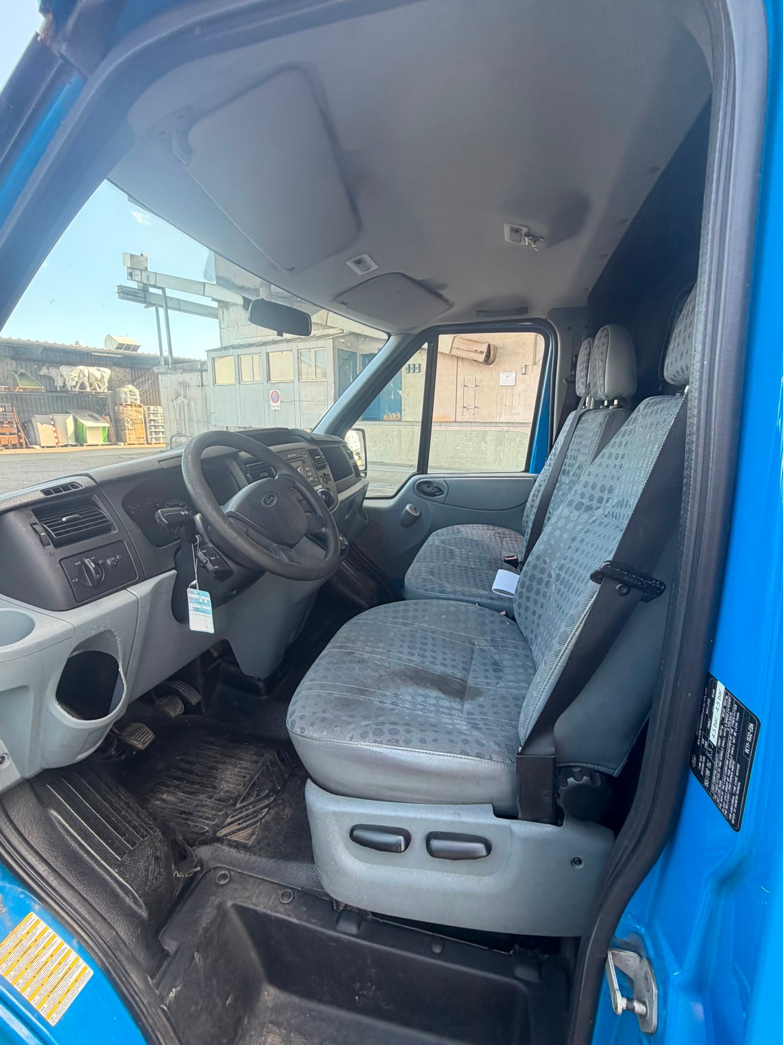 FORD Transit Van 280S TDCi-image-6