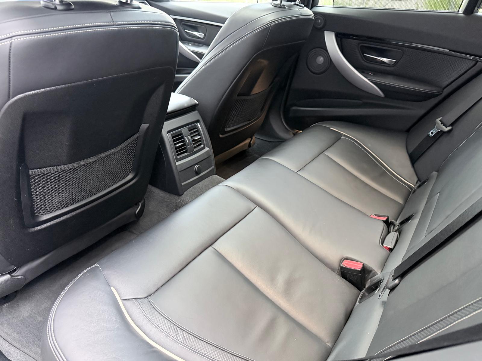 BMW 340i xDrive Touring Power & Sound Steptronic-image-9