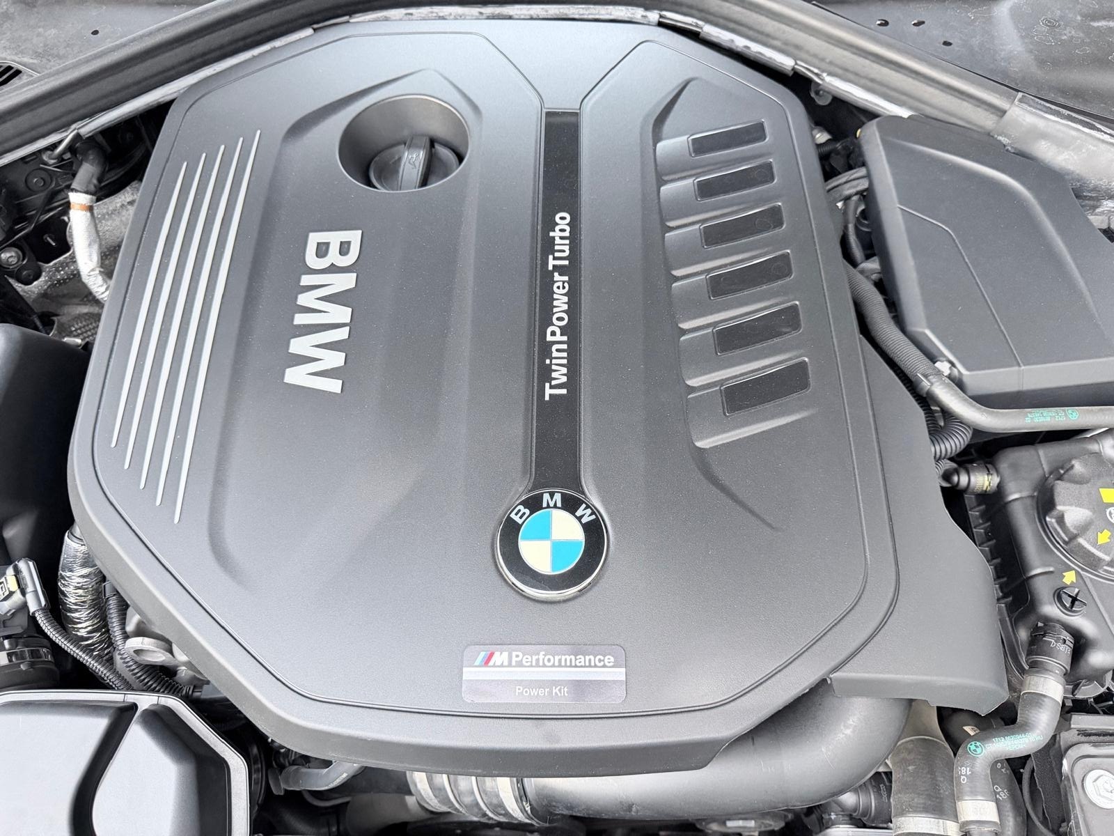BMW 340i xDrive Touring Power & Sound Steptronic-image-11