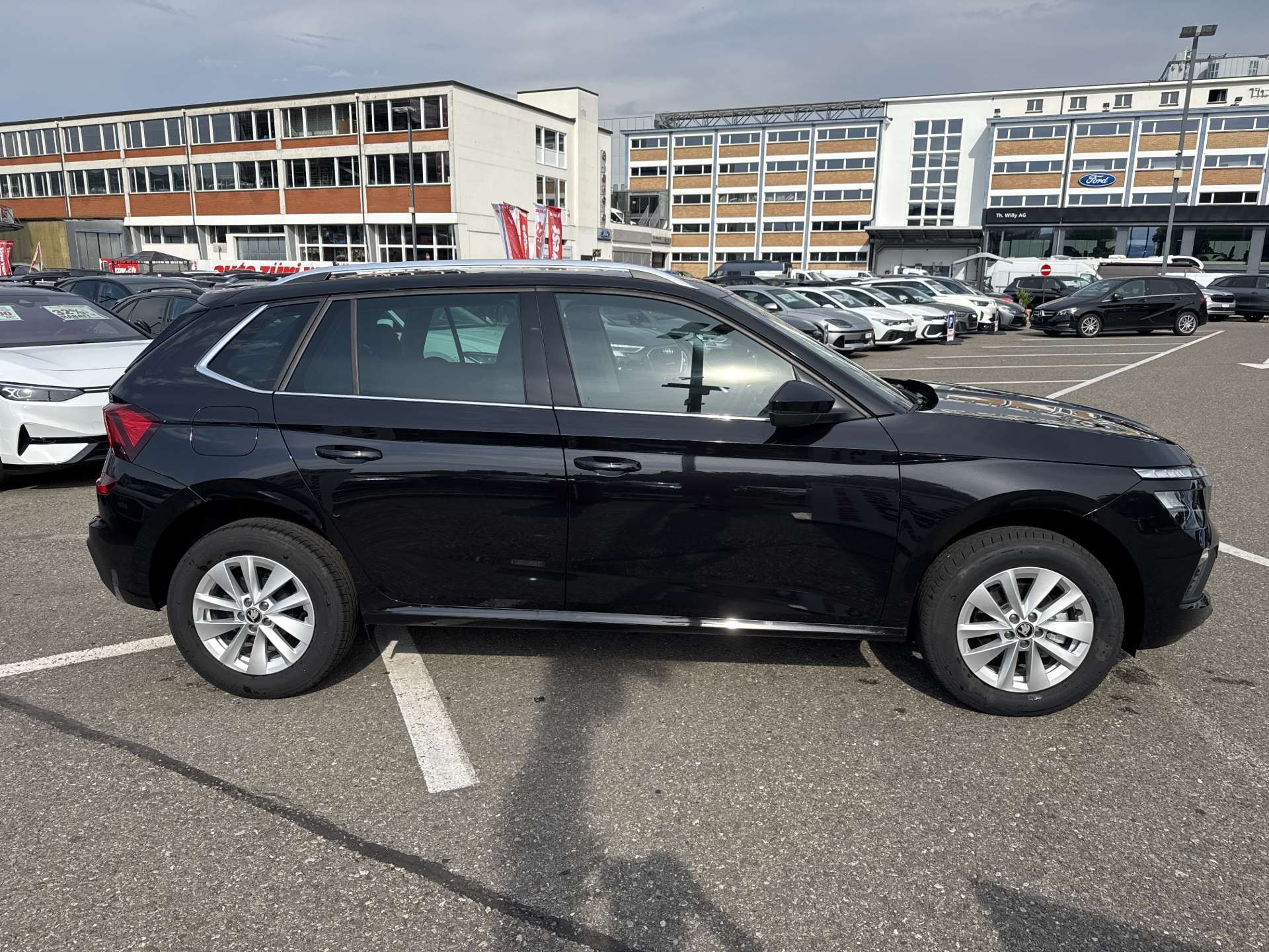 SKODA Kamiq 1.0 TSi Selection DSG-Automat-image-10