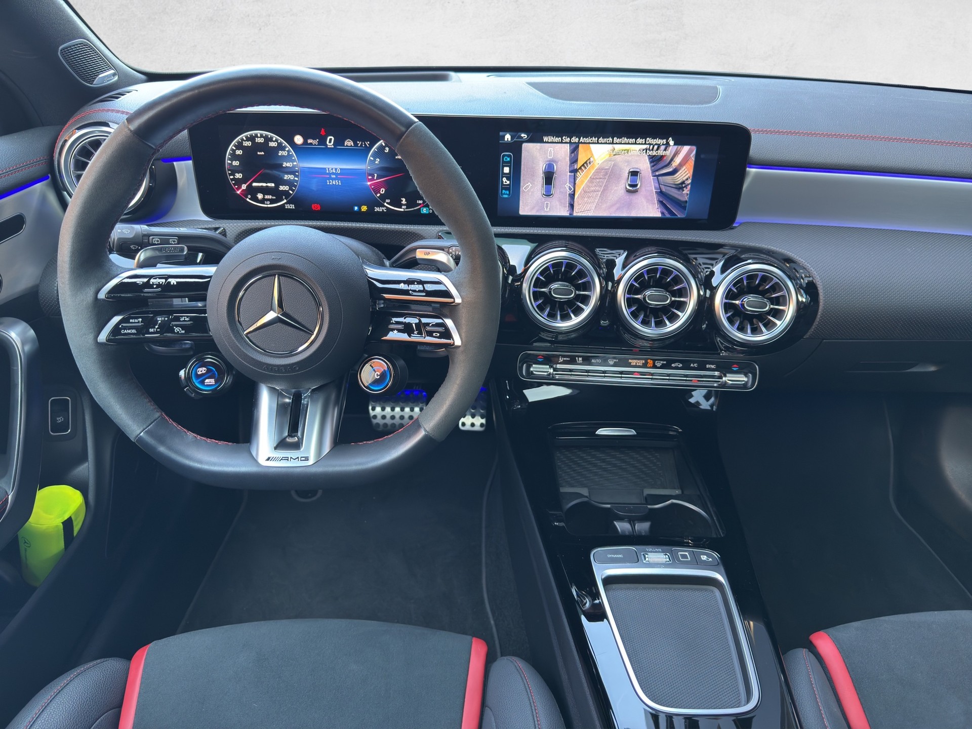 MERCEDES-BENZ CLA Shooting Brake 45 S AMG 4Matic 8G-DCT-image-14